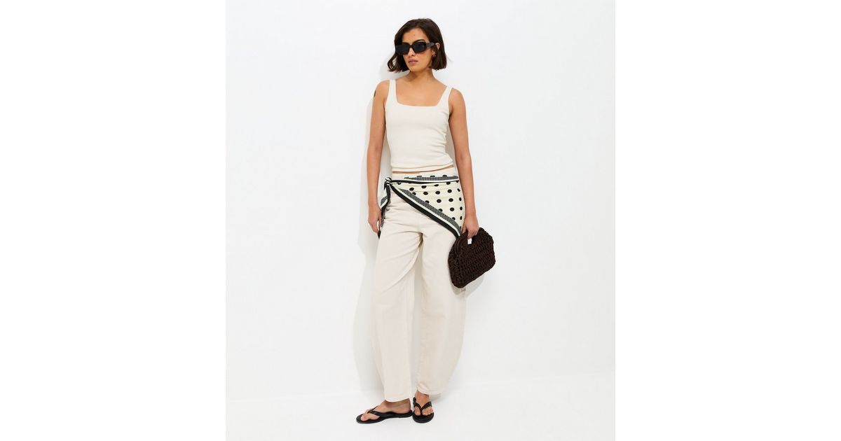 White Triangle Polka Dot Bandana | New Look | New Look (UK)