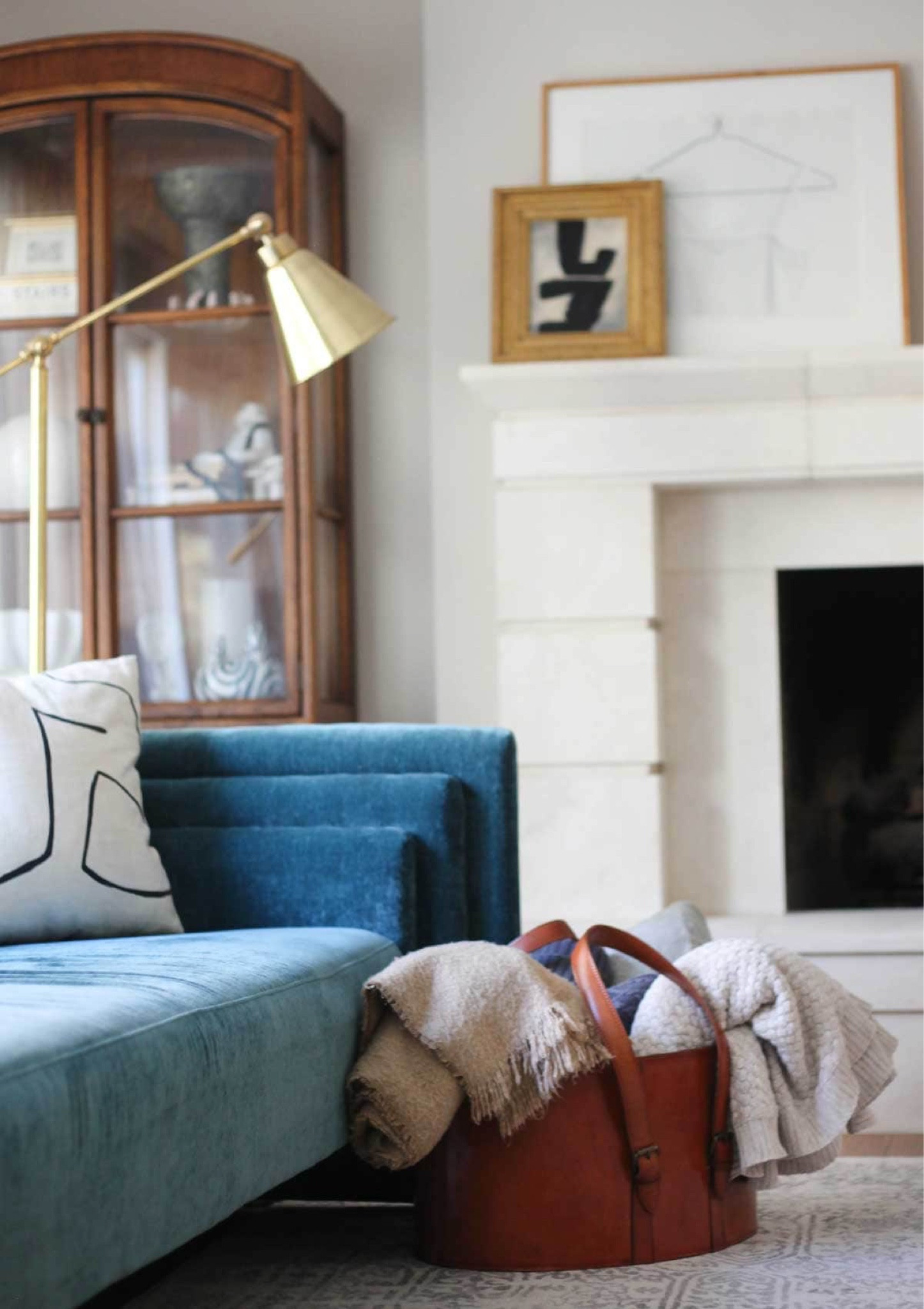 Find the perfect storage basket for all of your cozy throw blankets. I’ve rounded up 15 stylish baskets not made of rattan, so you won’t snag your knit throws. 

#ad #wayfairpartner #onlyatwayfair #paidlink @wayfair #wayfair

Felt baskets, cloth basket, modern basket, modern storage, storage for living room, leather basket


#LTKFindsUnder100 #LTKHome #LTKSaleAlert