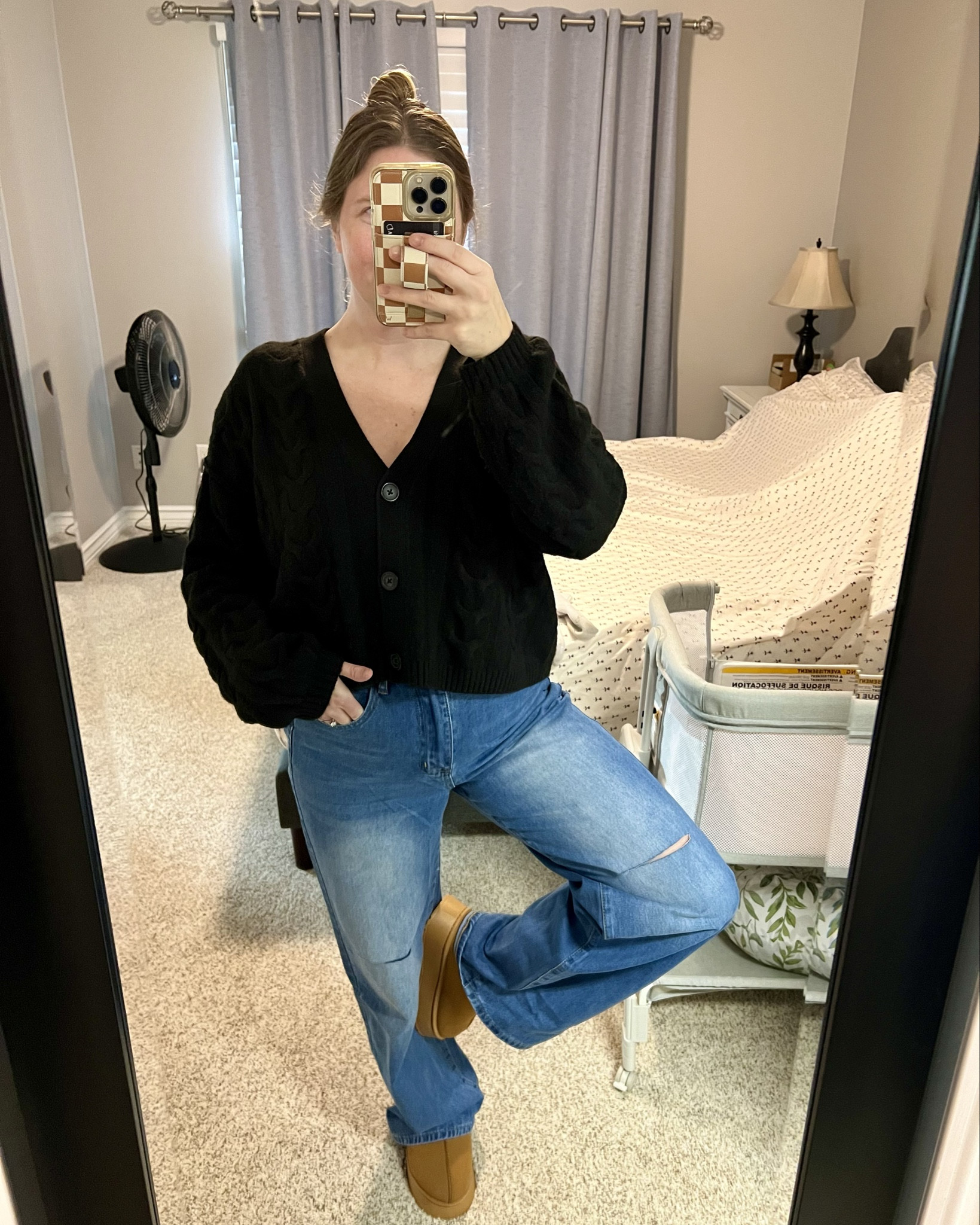 🚨Cute sweater alert from Target ✨

wearing a size small 

#LTKStyleTip #LTKShoeCrush #LTKFindsUnder50