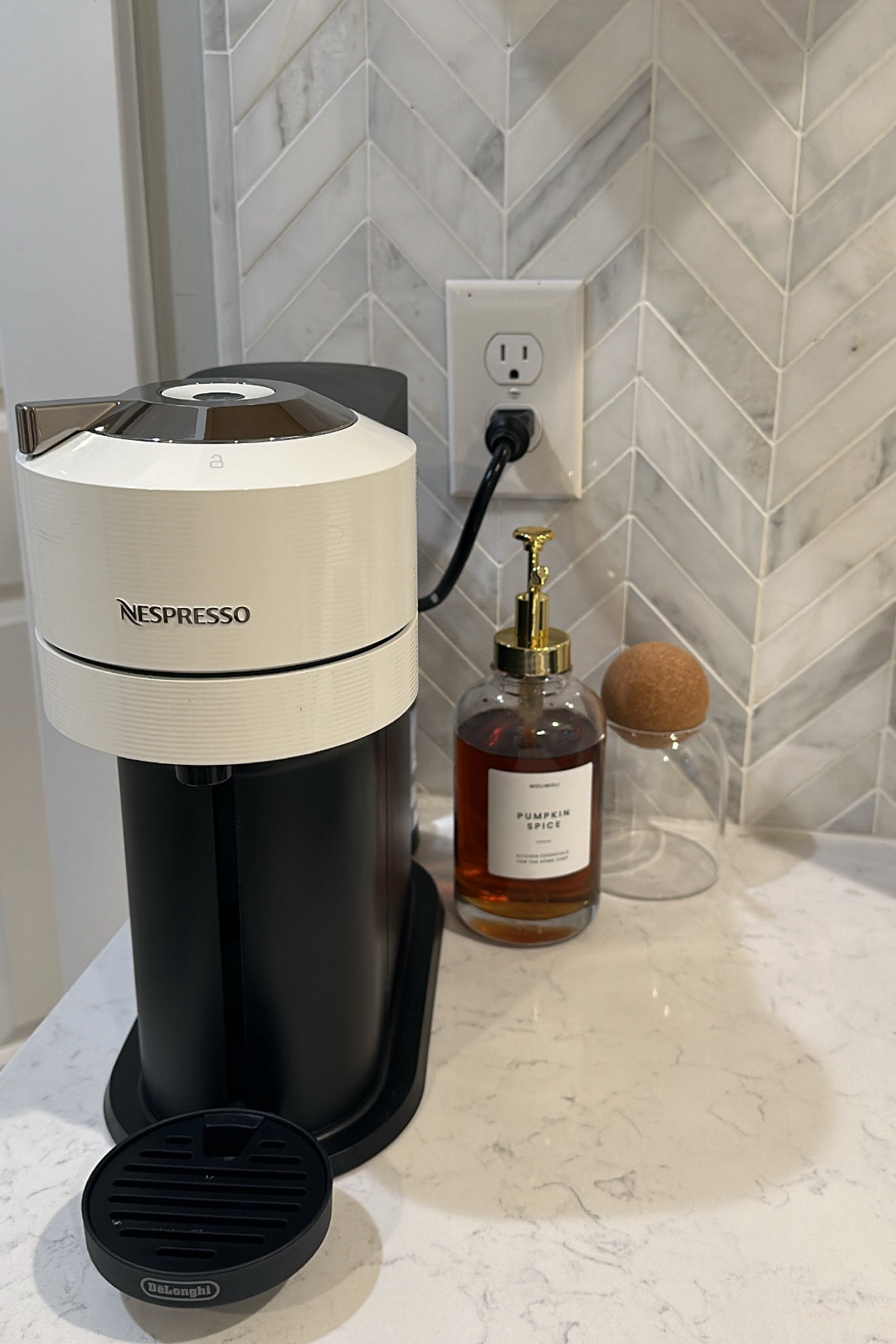 Huge sale! The perfect size nespresso for a coffee bar 🫶🏼☕️

#LTKSaleAlert #LTKFindsUnder50 #LTKFindsUnder100