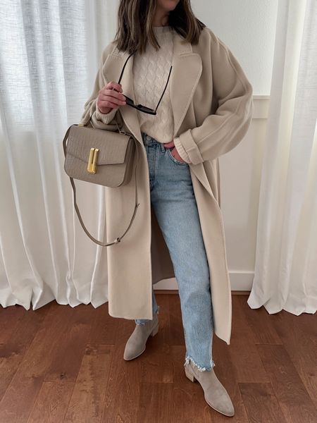 Fall outfit ideas. Gentle Herd coat. Looks like it’s sold out. Linked similar cream coats. 

Boots, trench, Thanksgiving outfit 

Gentle Herd coat xs
J.crew sweater small
AGOLDE jeans 25 
Rag & Bone boots 5.5
DeMellier bag taupe 

#LTKSeasonal #LTKitbag #LTKshoecrush