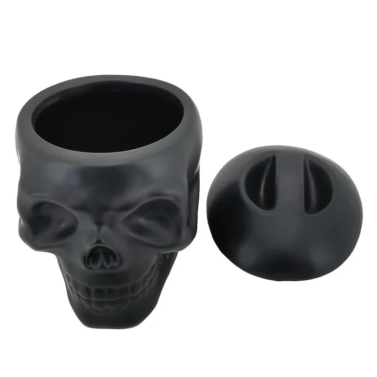 Way to Celebrate Black Skull Treat Jar, Earthenware Ceramic, 39 oz Capacity | Walmart (US)
