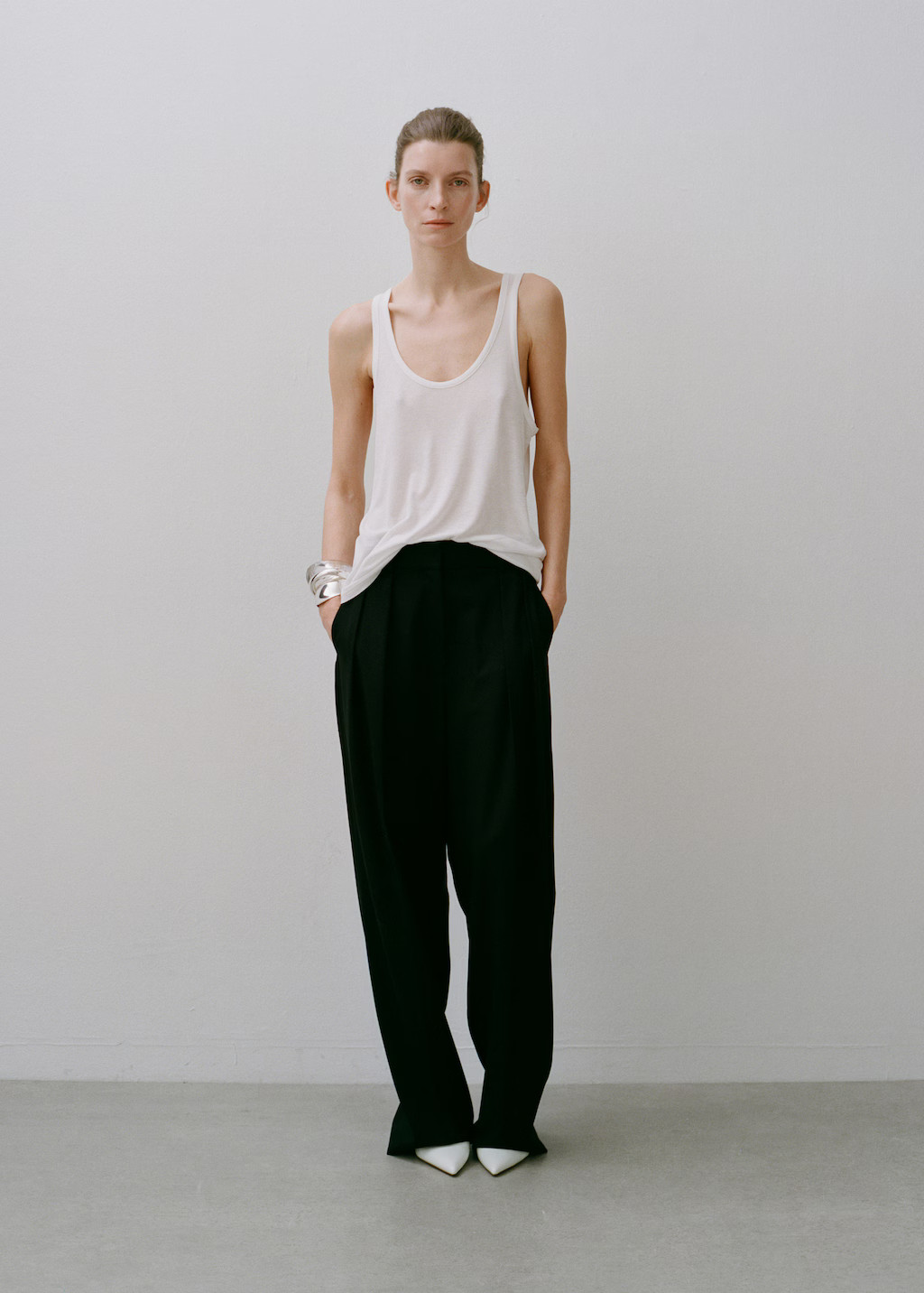 Asymmetrical heeled shoes - Women | MANGO United Kingdom | MANGO (UK)