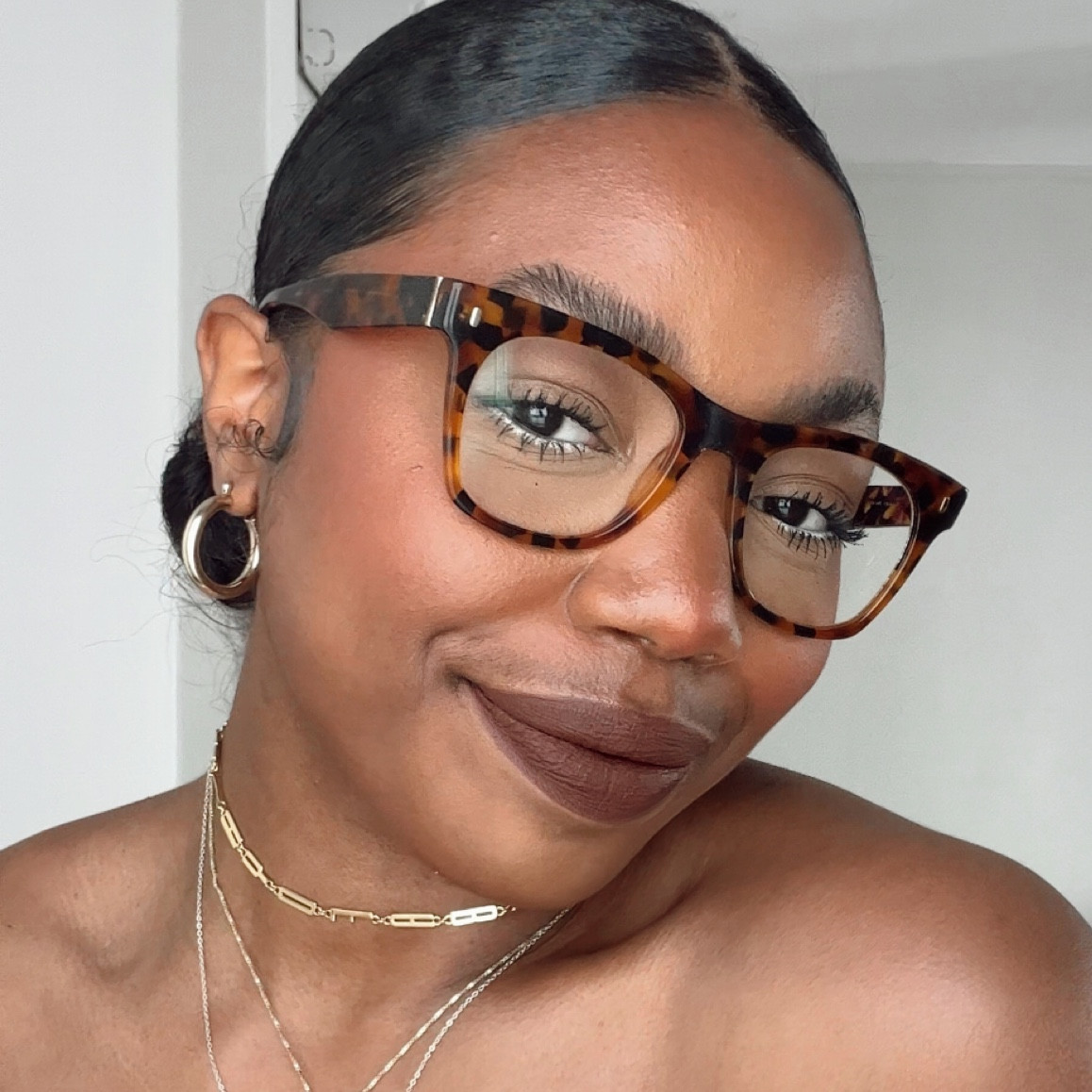 white eyeliner and chocolate nude brown lip is definitely a fav combo of mine 🤎


#LTKbeauty