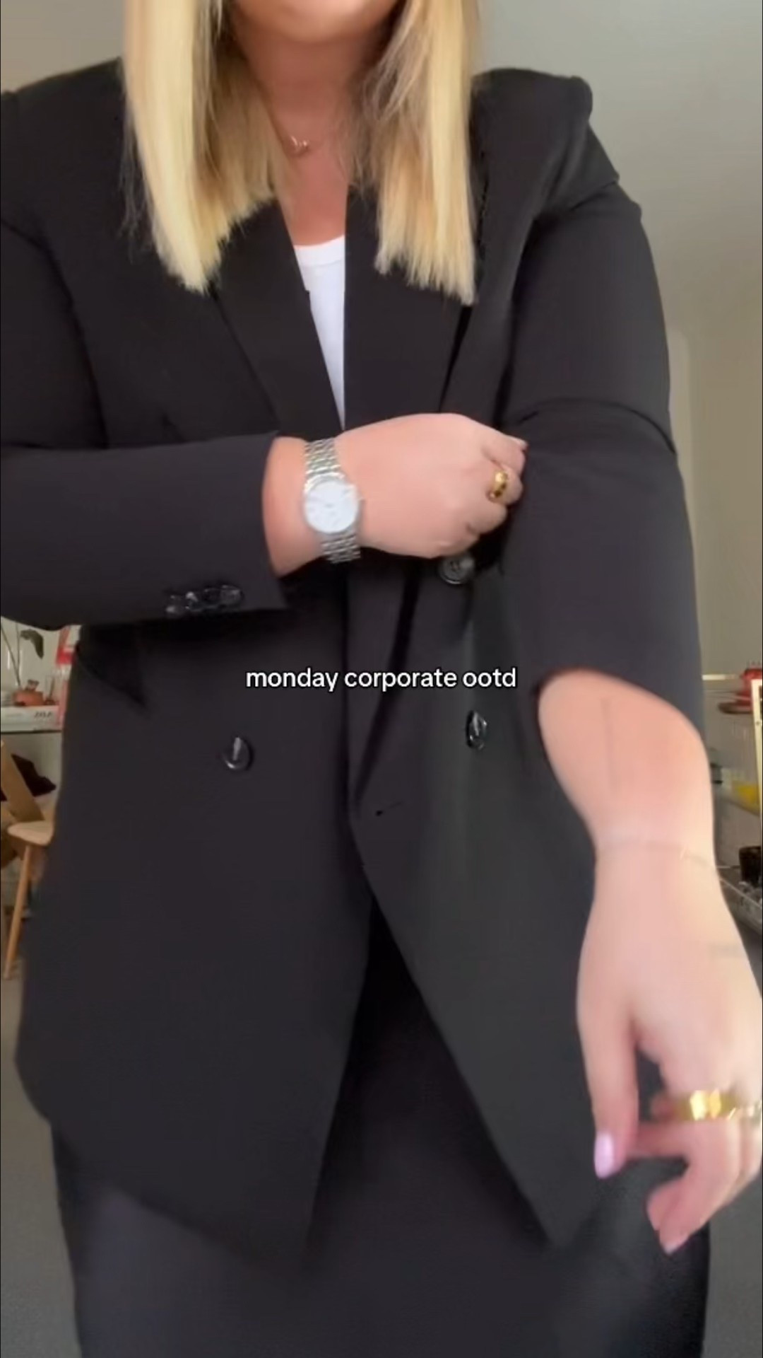 Happy Monday my chooks x

#LTKworkwear #LTKwinter #LTKaustralia