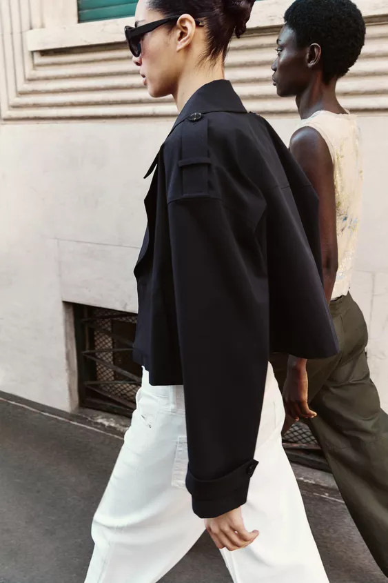 KORT DUBBELKNÄPPT TRENCHCOAT | Zara US