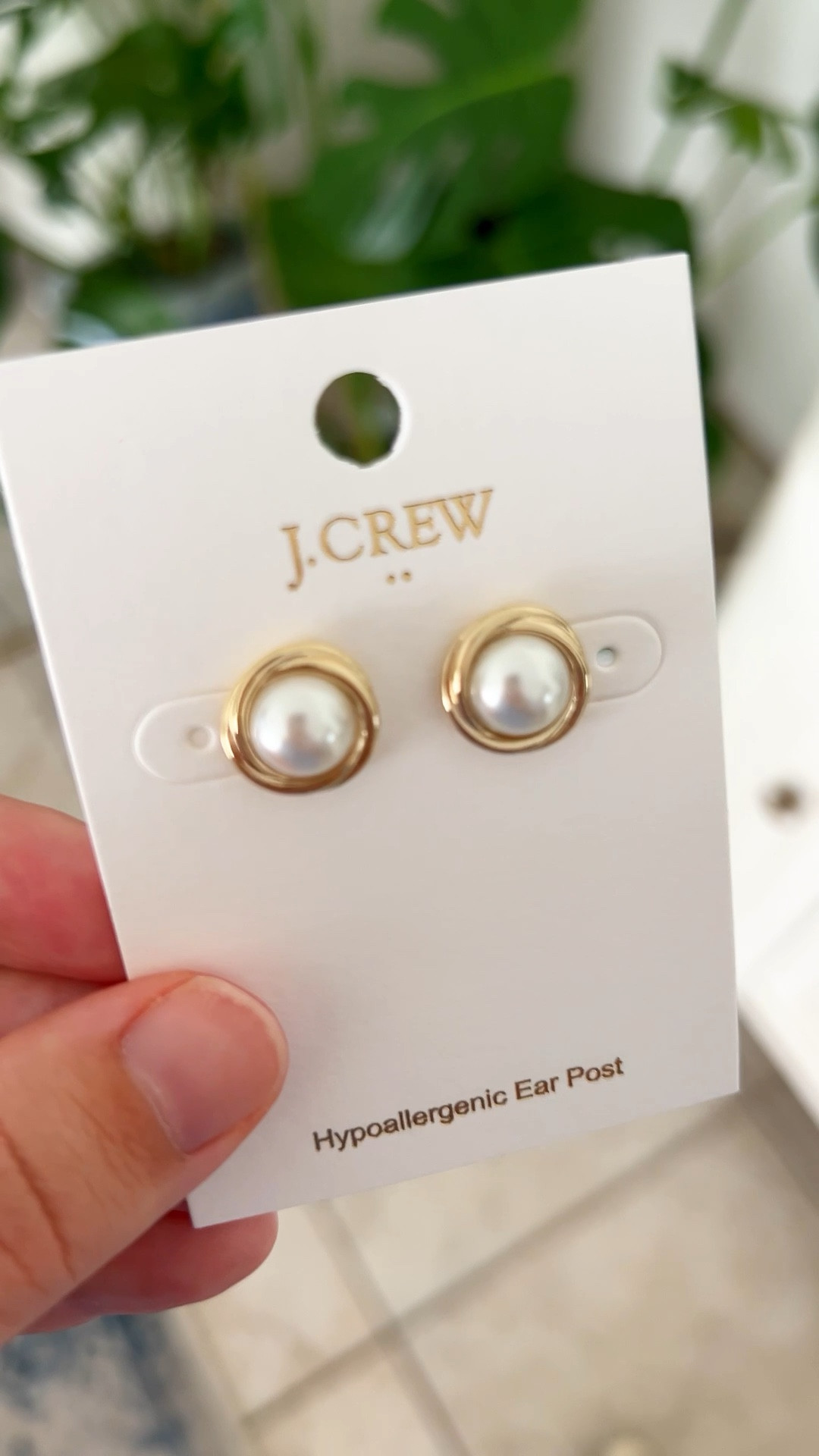 I love these pearl and gold studs! A fun twist on a classic 

#LTKStyleTip #LTKFindsUnder50