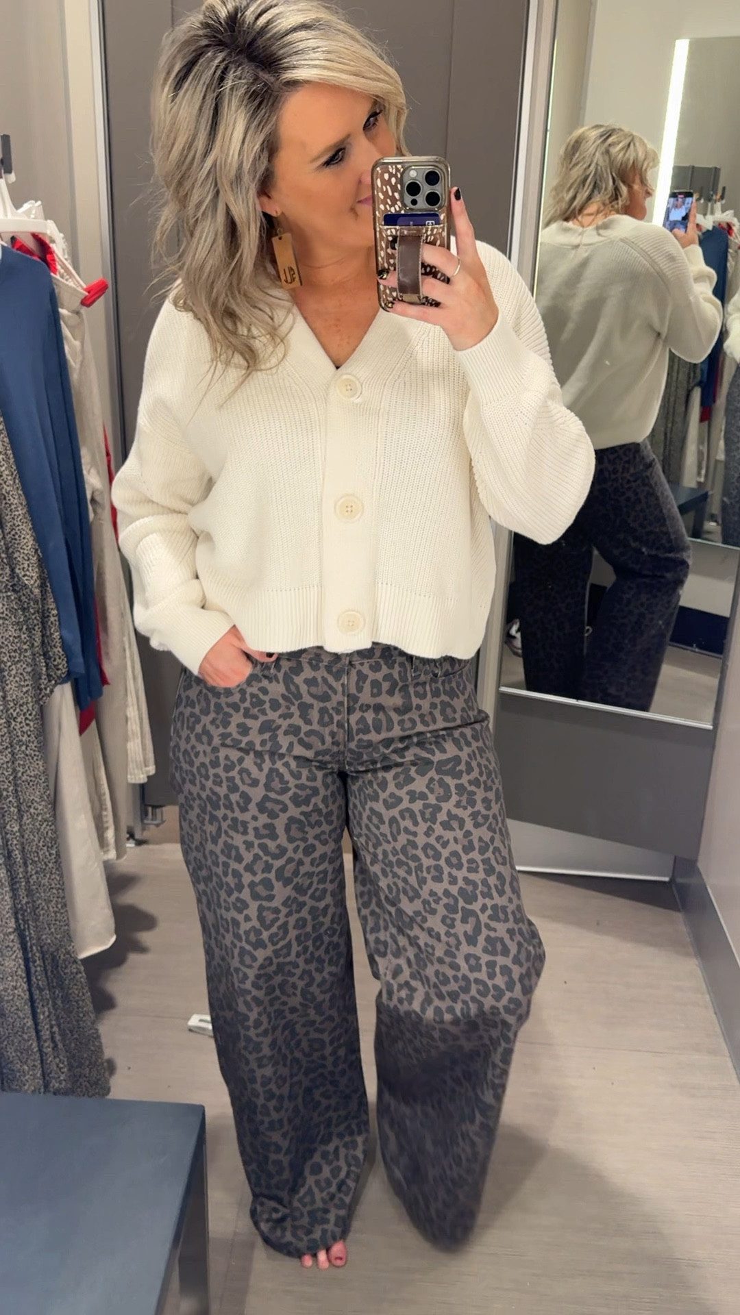 Winter outfit of the month! I’m loving the cheetah pants with this chunky button sweater. Such a cute look.

Cheetah Pants aren’t available online just yet. I’ve tagged the same brand and style in other washes of pants. As soon as they come available, I’ll tag them.

#LTKOver40 #LTKWatchNow #LTKMidsize