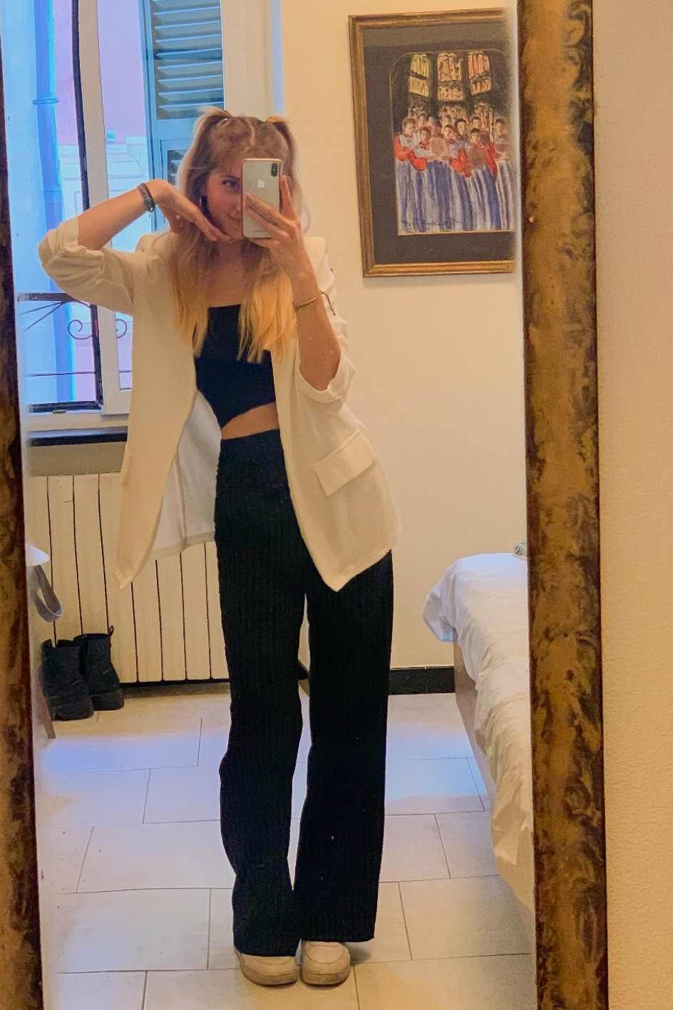 white blazer, black pants, black crop top



#LTKSeasonal #LTKstyletip #LTKFind