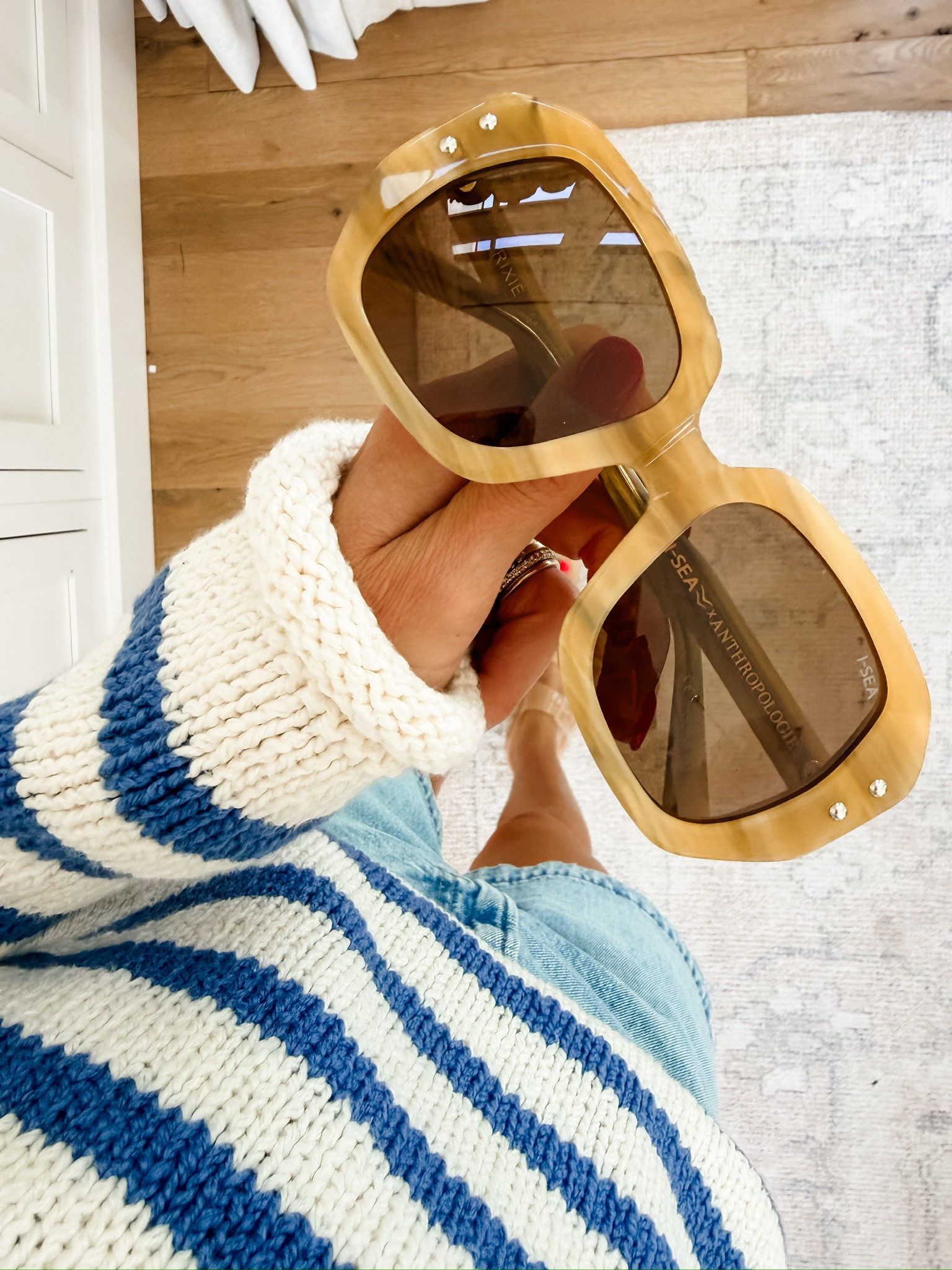 How fun are these sunglasses?! Obsessed with these for the summer! Use code LOVERLY20 for 20% off Anthropologie when you spend $100 or more!

Loverly Grey, summer accessories, sunglasses, Anthropologie, sale 

#LTKSaleAlert #LTKSeasonal
