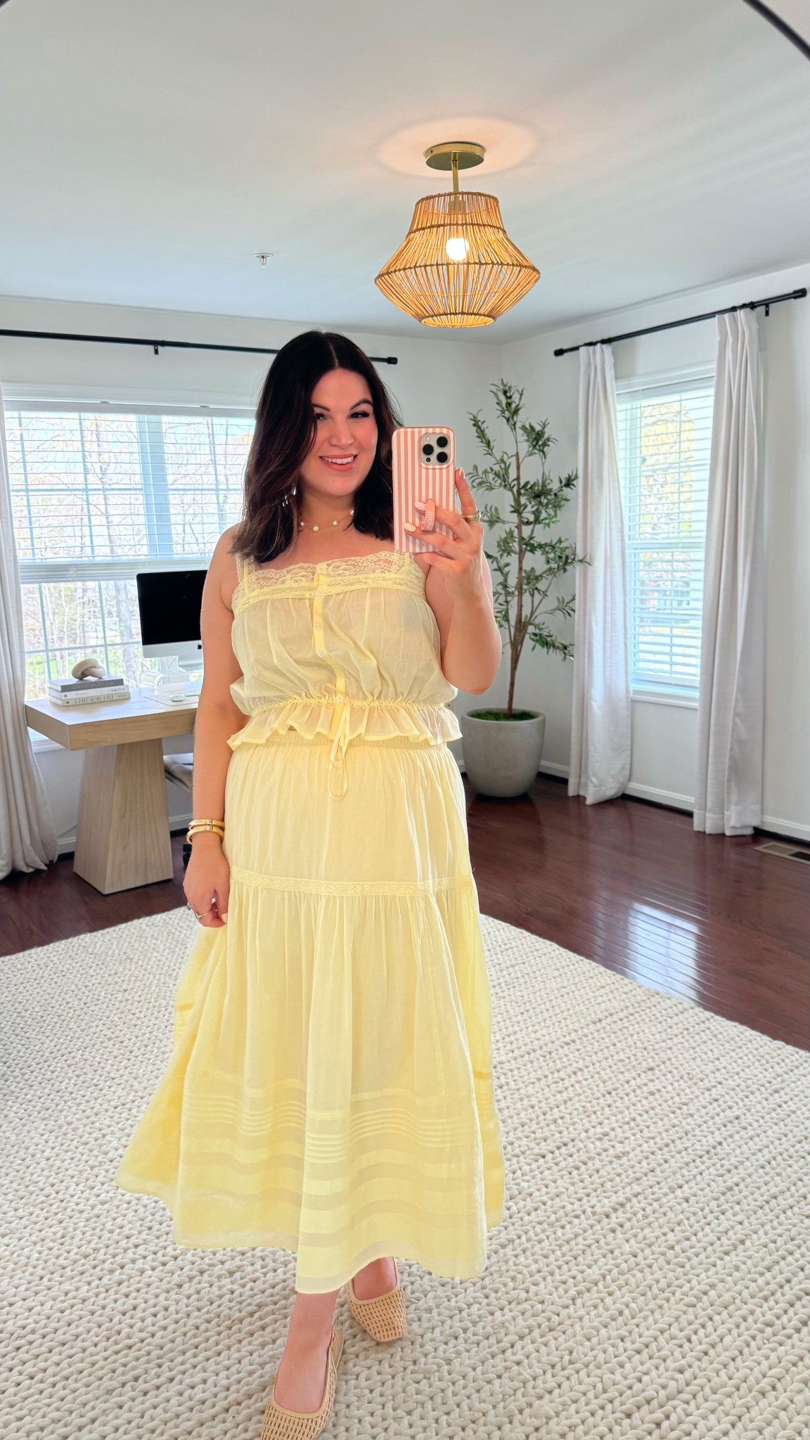 Midsize spring outfit idea! I hope you had a great weekend + Easter 🐰 I took a little time off this weekend to spend time with family! But here is what I wore on Sunday to Easter dinner 🌼

Anti chafing shorts - M/L 
Top + skirt - large @abercrombie 
Flats - 9
Perfume @Elizabeth Arden  @Macys 



#LTKTall #LTKMidsize #LTKootd