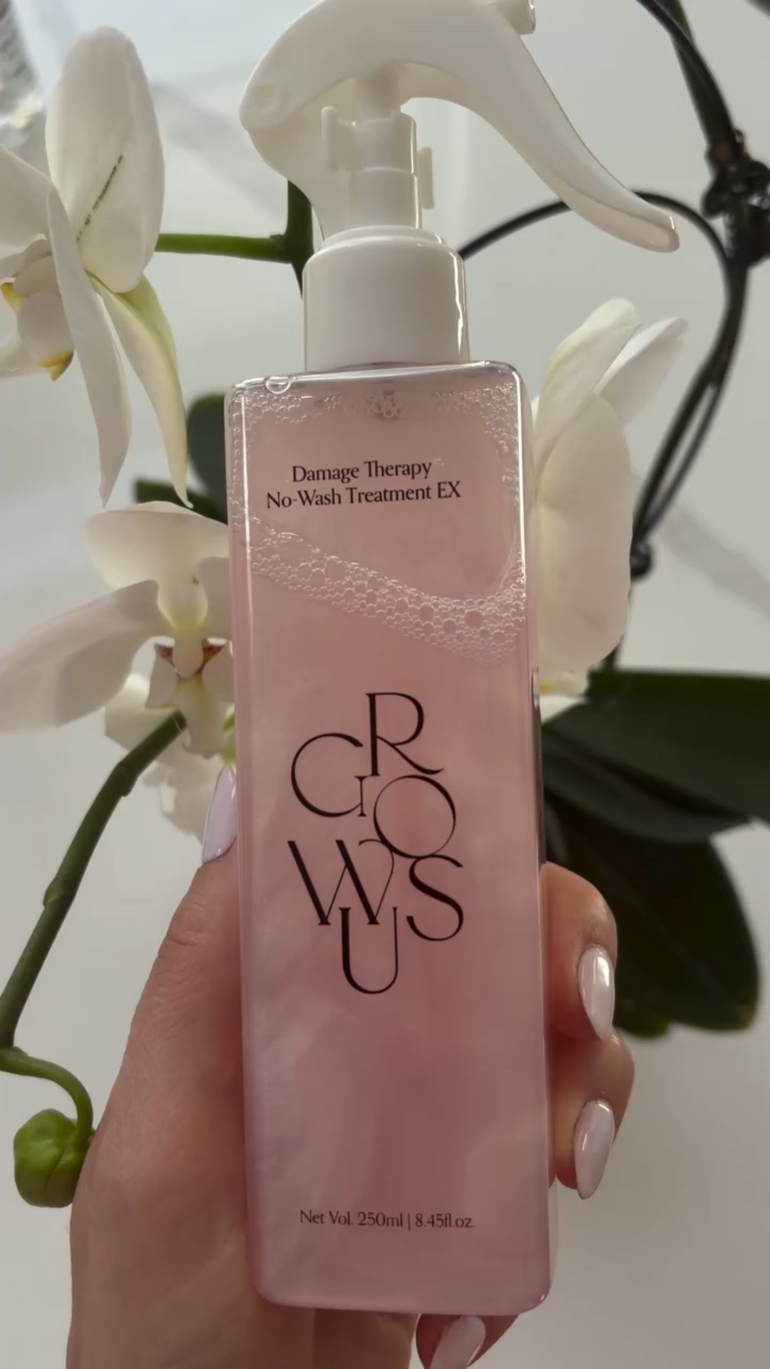 GROWUS Damage Therapy No-Wash Treatment is ranked number 1 in Olive Young! It’s a leave-in hair treatment for damaged hair. It’s best applied on wet hair after shampooing. It helps fight frizz and also works as a heat protectant before styling your hair resulting in more moisturized and revitalized hair. Not to mention it smells amazing with Rose Musk scents and has the most stunning pink glitter texture! 💗

@growus.official 

#beauty #hairtreatment #heatprotectant #haircare #damagedhair

#LTKBeauty #LTKgrwm #LTKselfcare