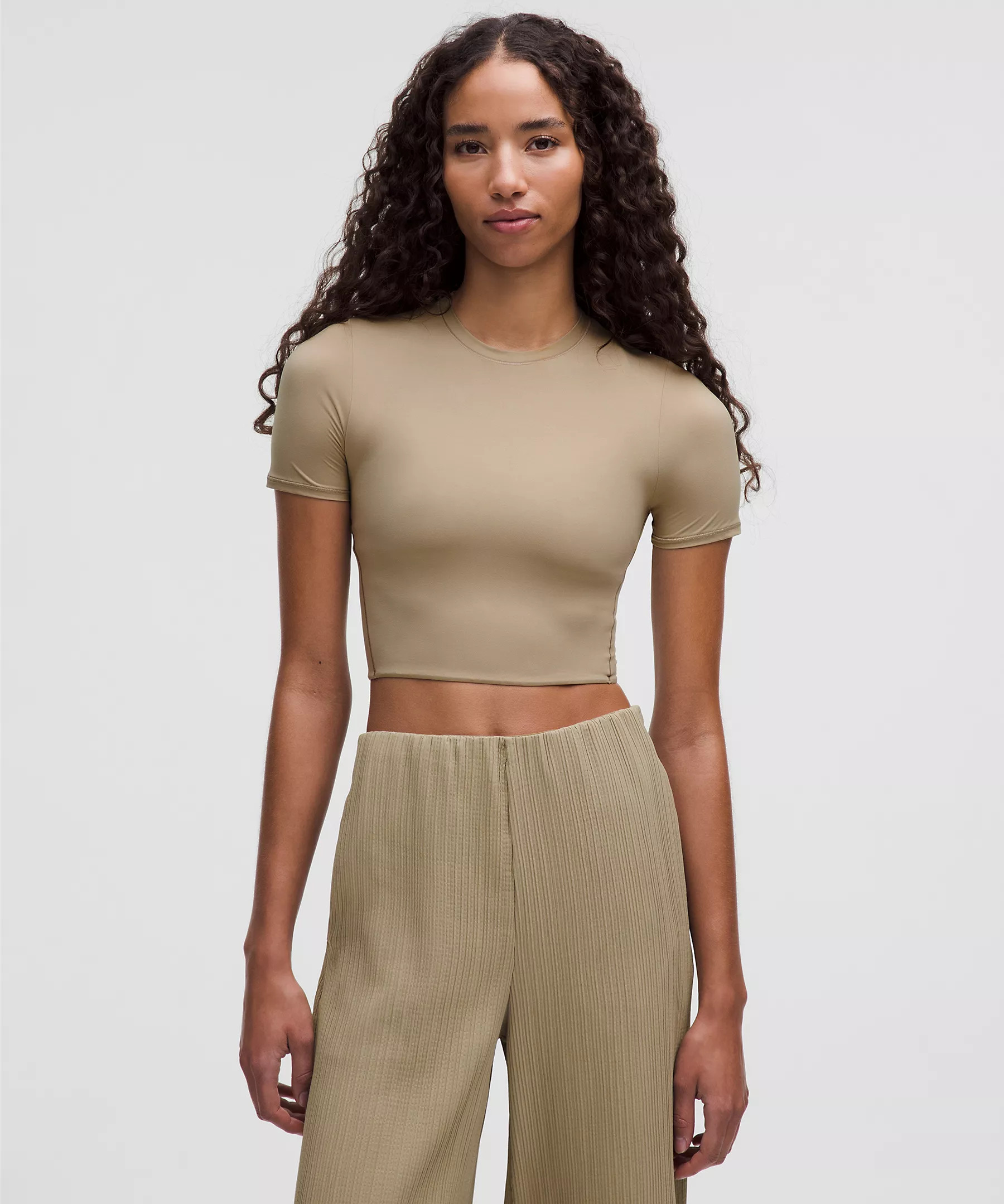 Wundermost Ultra-Soft Nulu Crewneck Cropped T-Shirt | Women's Short Sleeve Shirts & Tee's | lulul... | Lululemon (US)