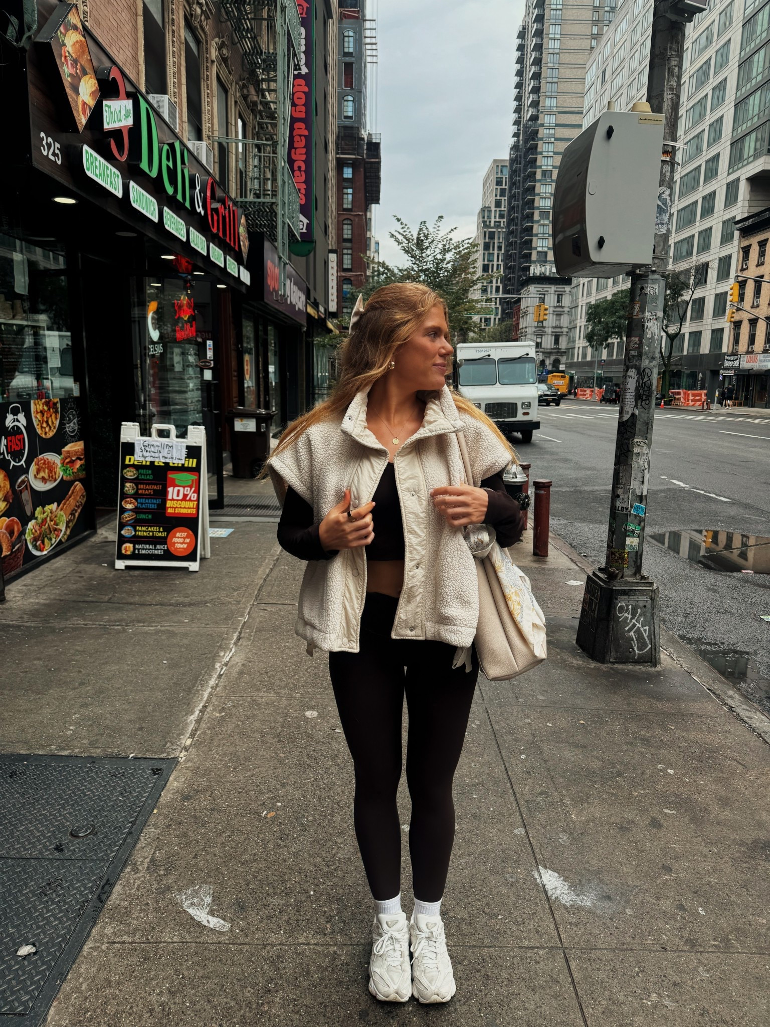 Sherpa vest outfit for a fun sunday full of errands!! 

#LTKStyleTip #LTKActive #LTKBeauty