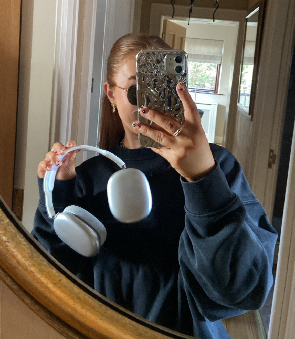 Hot girl walk ootd 🎧🤍🥹✨🫶🏼

#LTKstyletip #LTKeurope #LTKSeasonal