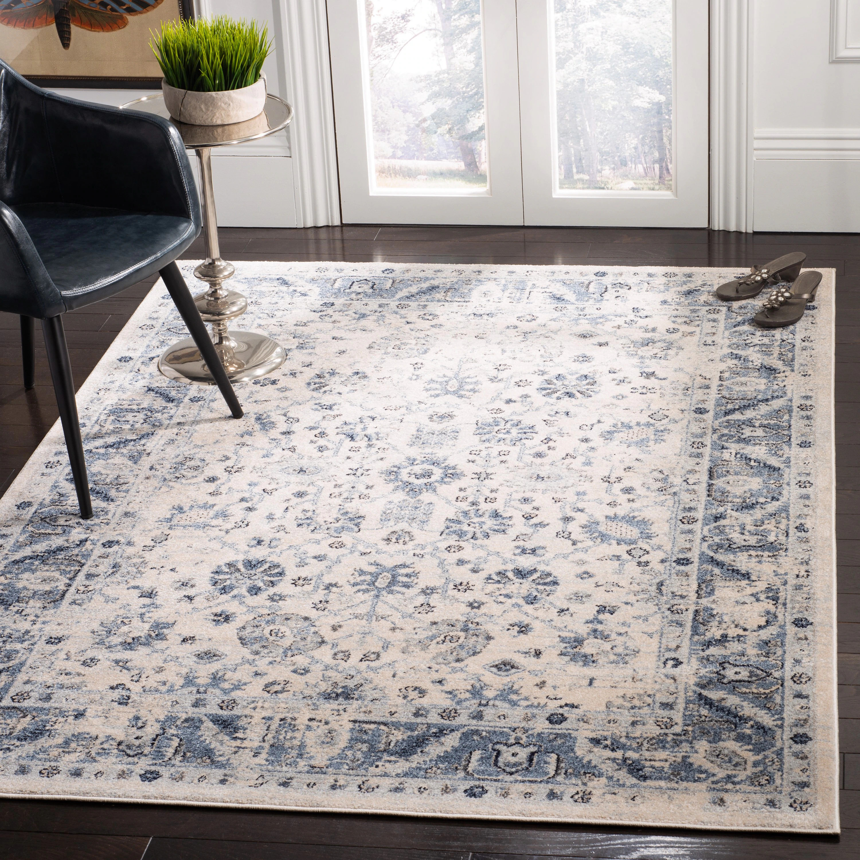 Safavieh Charleston Khotan 8 x 10 (ft) Loomed Polypropylene Ivory/Blue Rectangular Indoor Floral/Botanical Area rug | CHL413A-8 | Lowe's