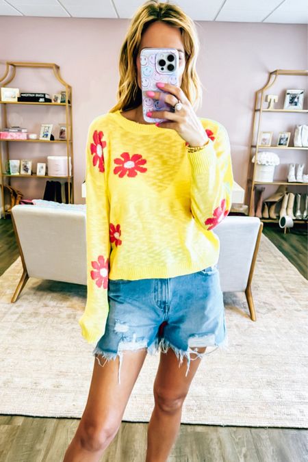 Loving this bright, yellow daisy sweater. Lightweight imperfect for spring. #PinkLily #Sweater #Daisy #SpringStyle #Summer

Use my TORIG20 for discount

#LTKfindsunder50 #LTKstyletip #LTKsalealert
