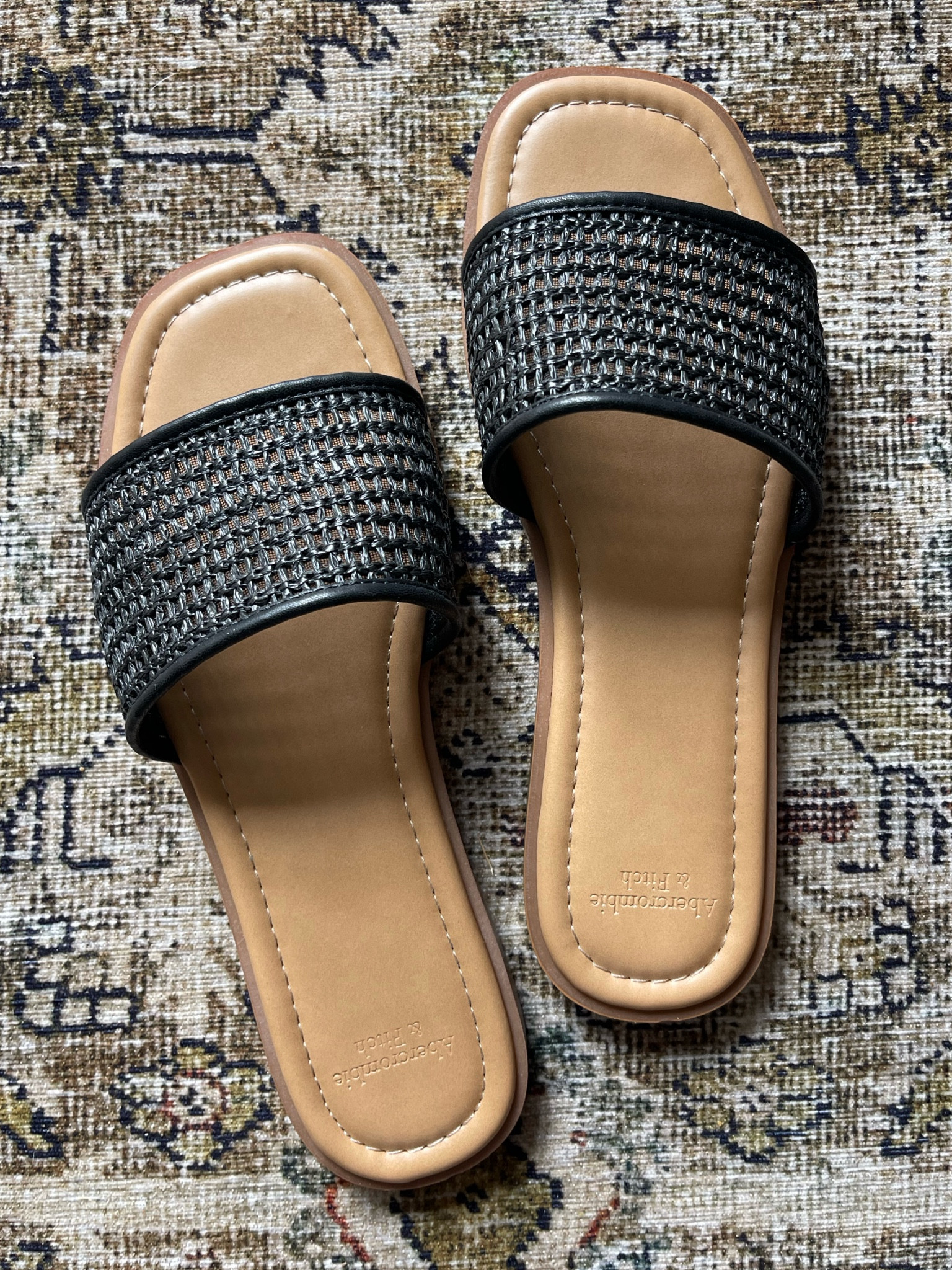 New slides from Abercrombie! 🫶🏻

Spring break 
Sandals 

#LTKSeasonal #LTKover40 #LTKstyletip