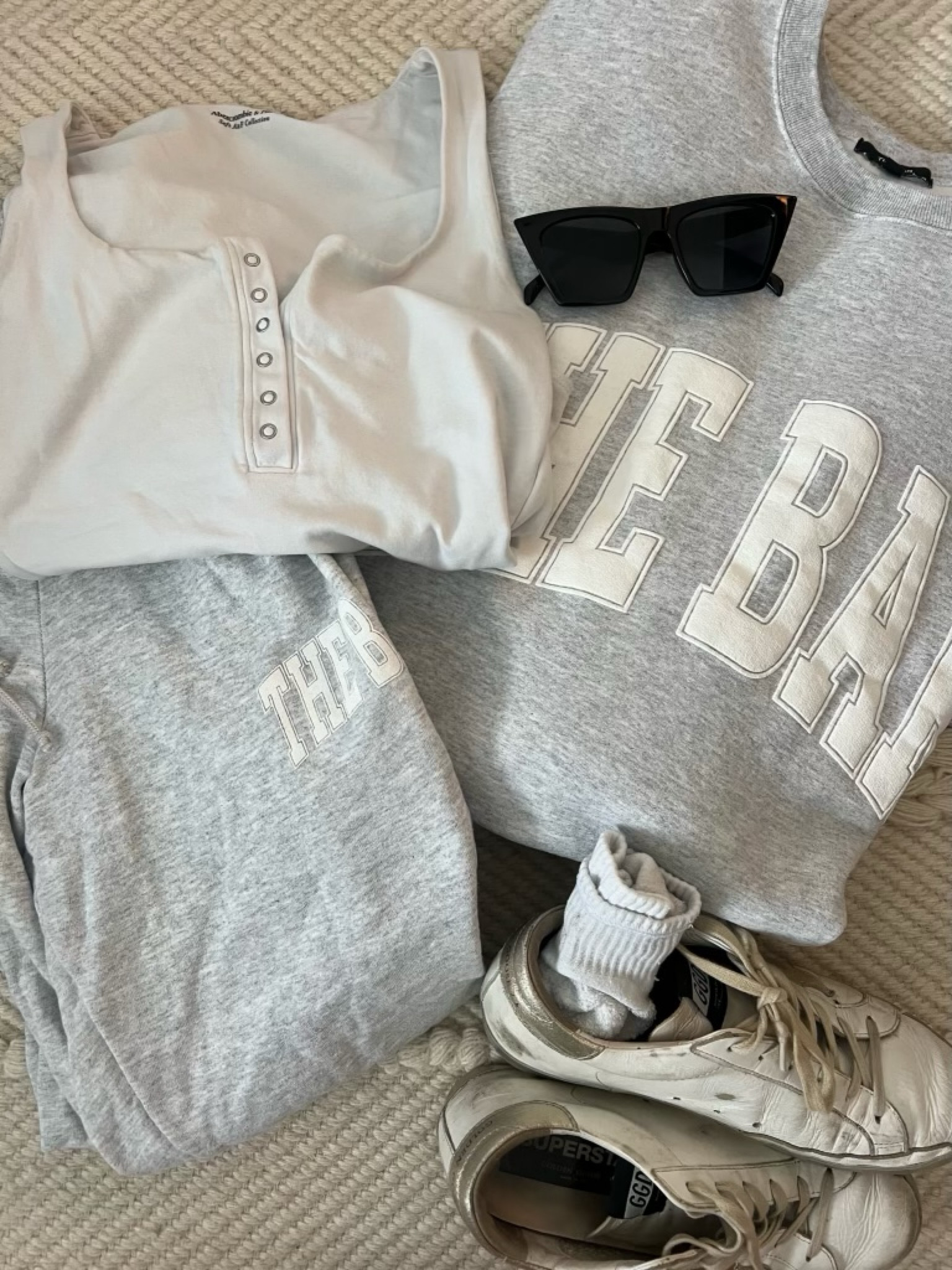 Nashville outfit inspo

the bar. sweater. sweatpants. lounge. casual. comfy. bodysuit. amazon. 

#LTKfindsunder100 #LTKtravel #LTKstyletip