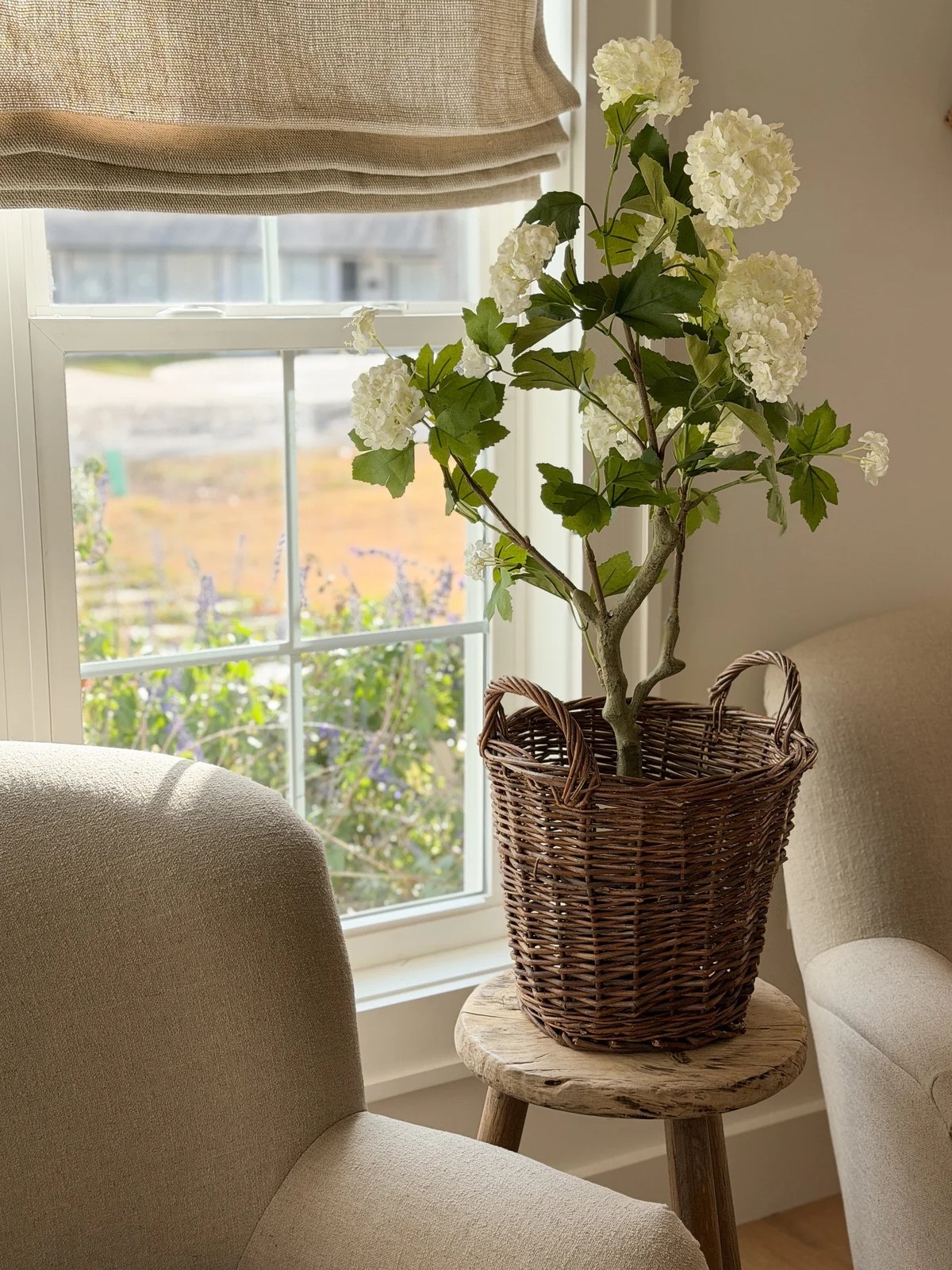 I love this faux hydrangea tree and basket combo 😍

#LTKHome