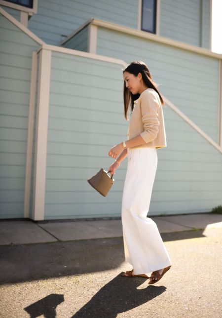 When pants were ‘skinnier,’ I avoided cropped layers, but wide leg pants are perfect for the new cropped layers, and these are among my favorites.

#workoutfit
#springoutfit
#summeroutfi
#whitejeans
#croppedjacket

#LTKworkwear #LTKstyletip #LTKSeasonal