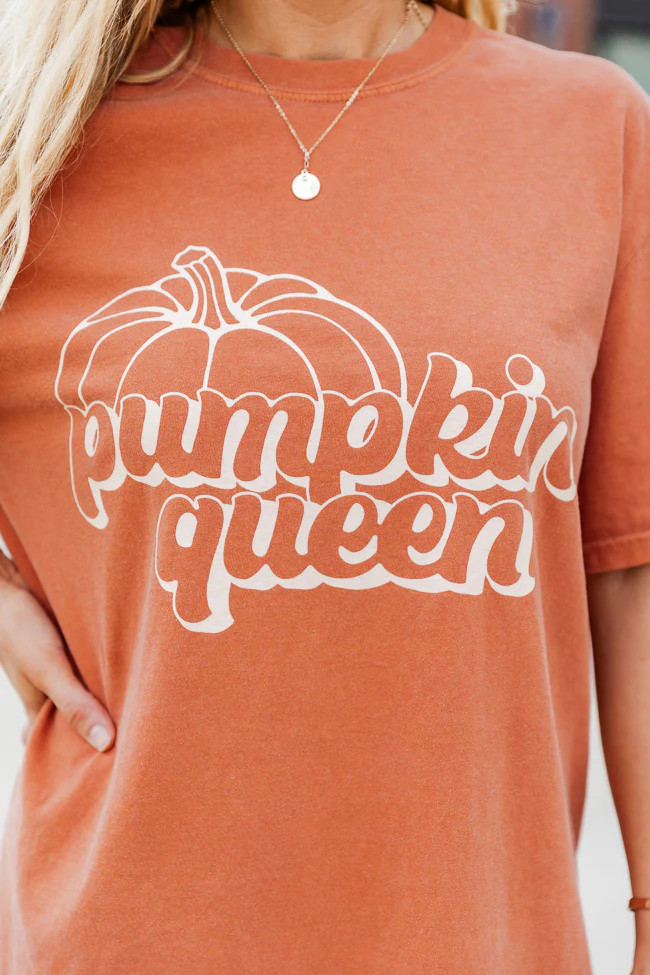 Pumpkin Queen Clay graphic Tee | Pink Lily