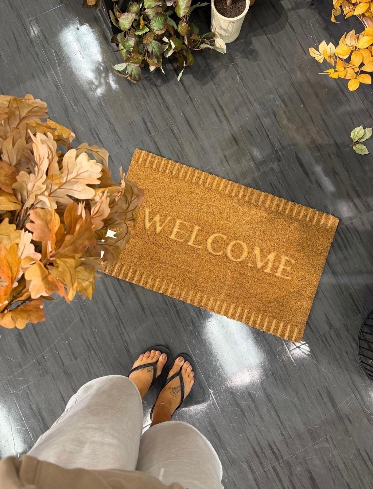 Welcome mat for the front door 🍂🫶🏼

#LTKmomlife #LTKdayinmylife #LTKHome