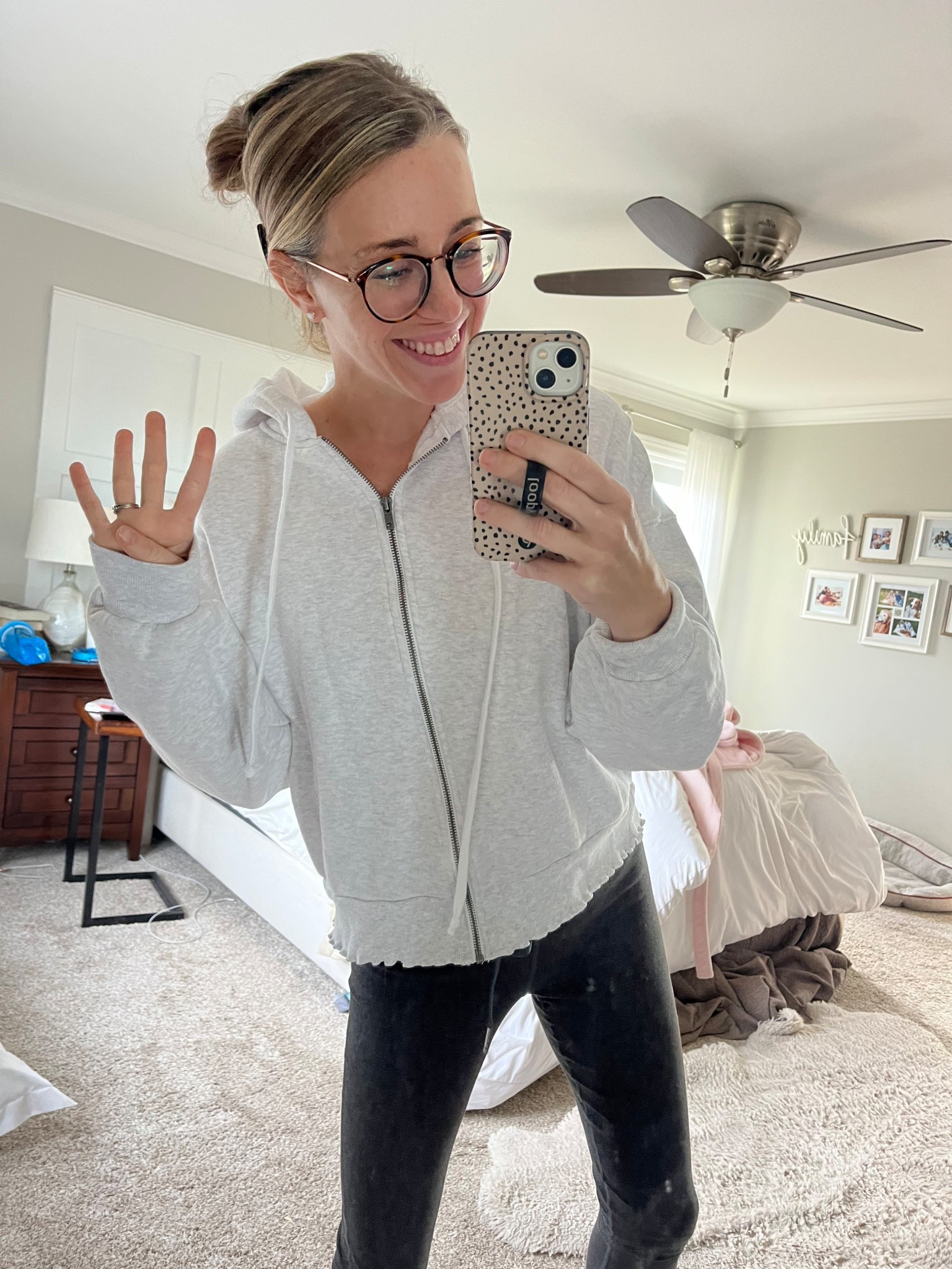 Day 4 post op, and this sweatshirt is everything!! Currently on sale! 