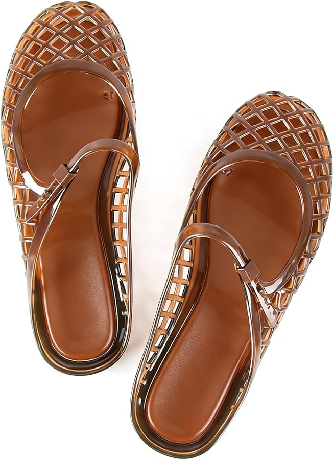 MUSSHOE Women’s Clear Jelly Sandals: Closed Toe Slingback Flats - Water-Friendly Summer Beach Shoes - Lightweight Easy-Clean Casual Sandals | Amazon (US)