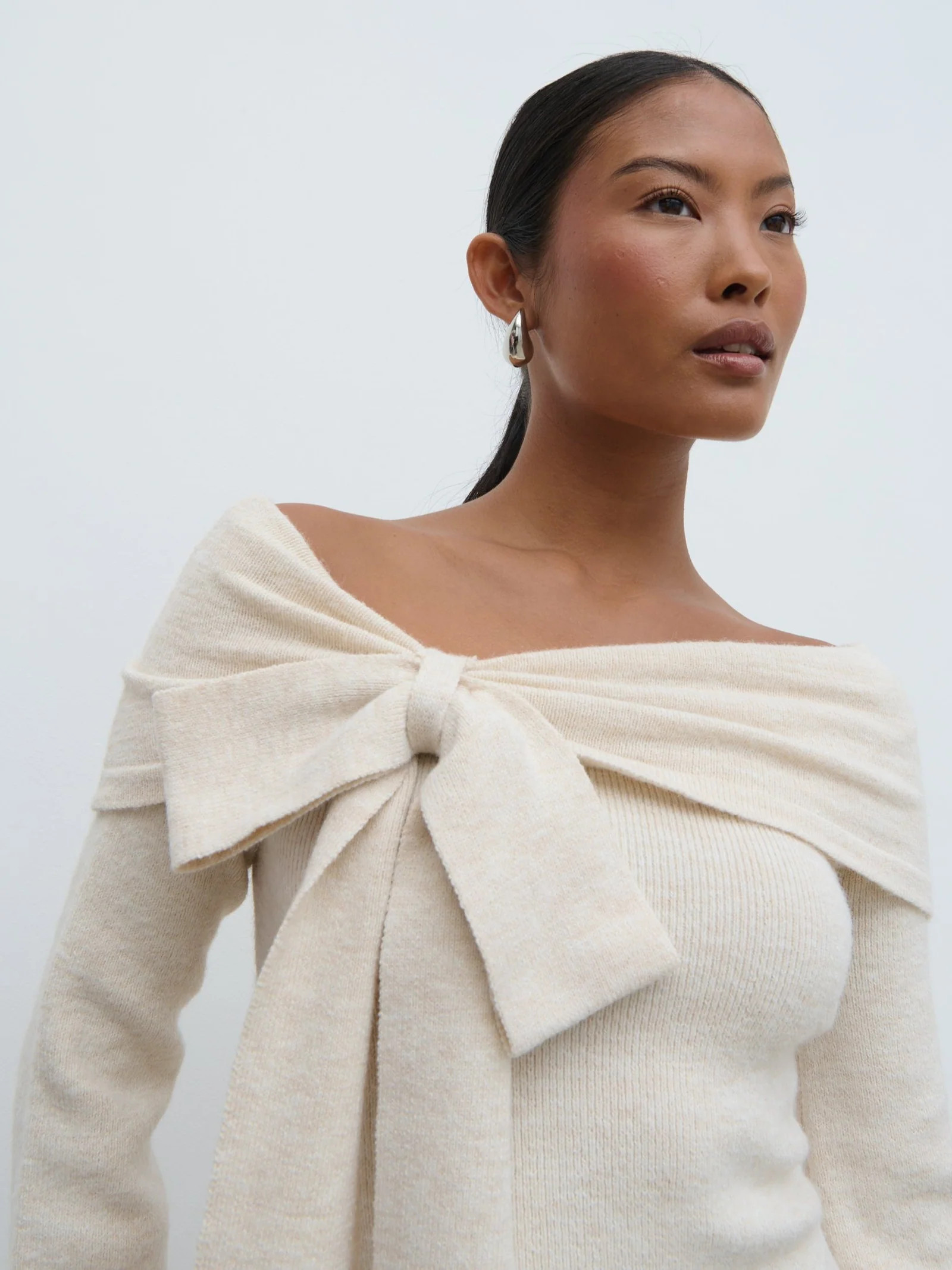 Tilda Bardot Bow Knit Top | Pretty Lavish (UK)