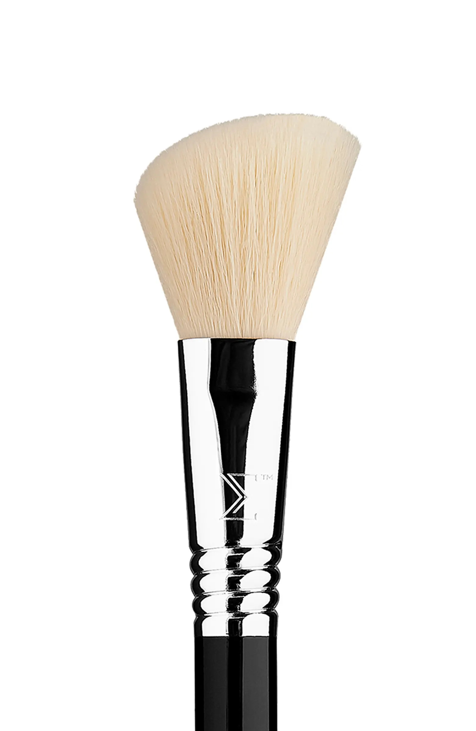 F40 Large Angled Contour Brush | Nordstrom