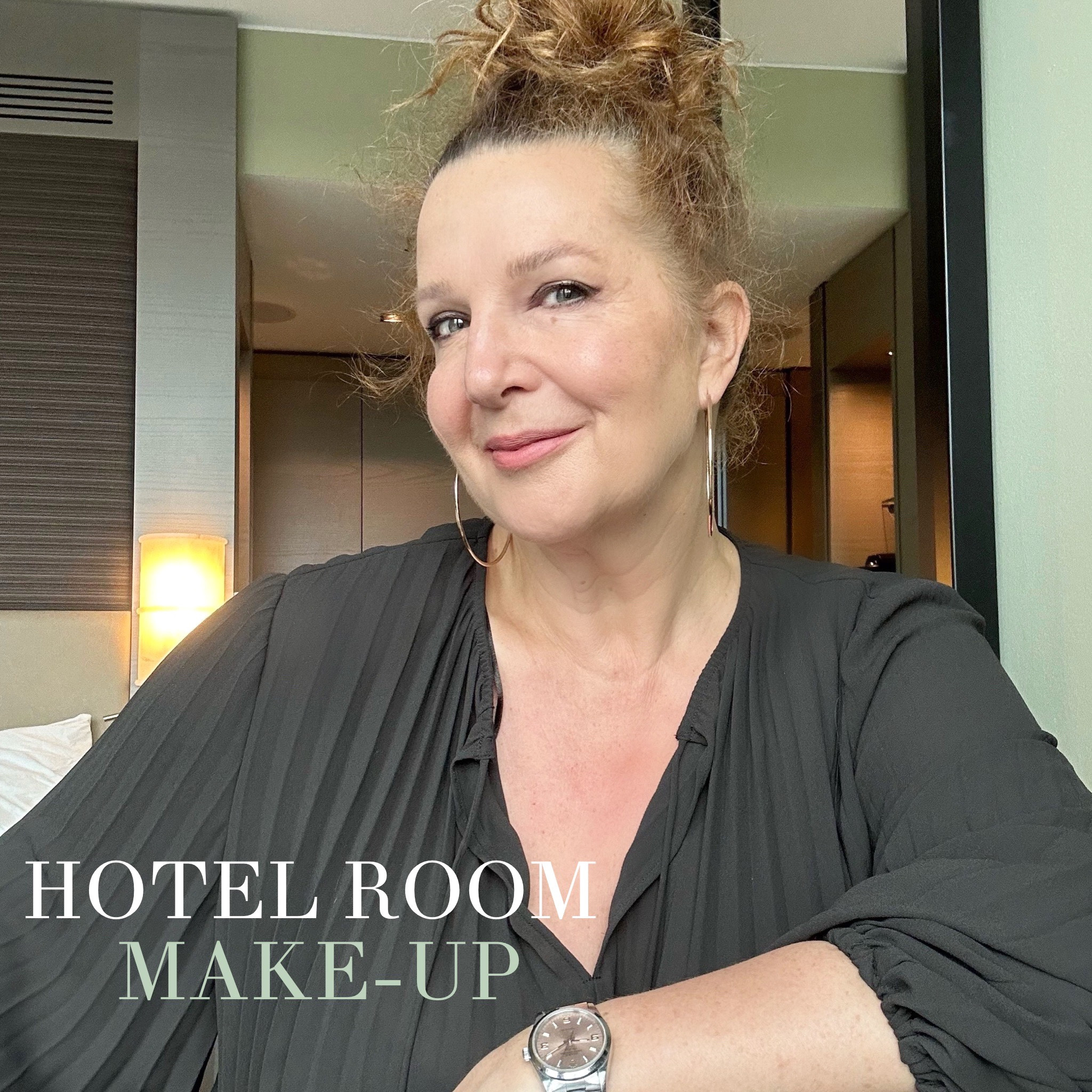 GET READY WITH ME 
in a Hotelroom 
Tutorial @serenagoldenbaum / Instagram
Products 👇🏼

#LTKbeauty