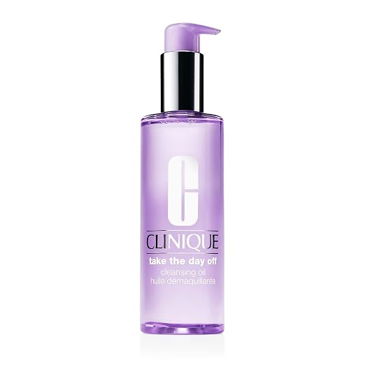 Clinique Take The Day Off Cleansing Oil Makeup Remover | Dissolves Makeup + Sunscreen | For All S... | Amazon (US)