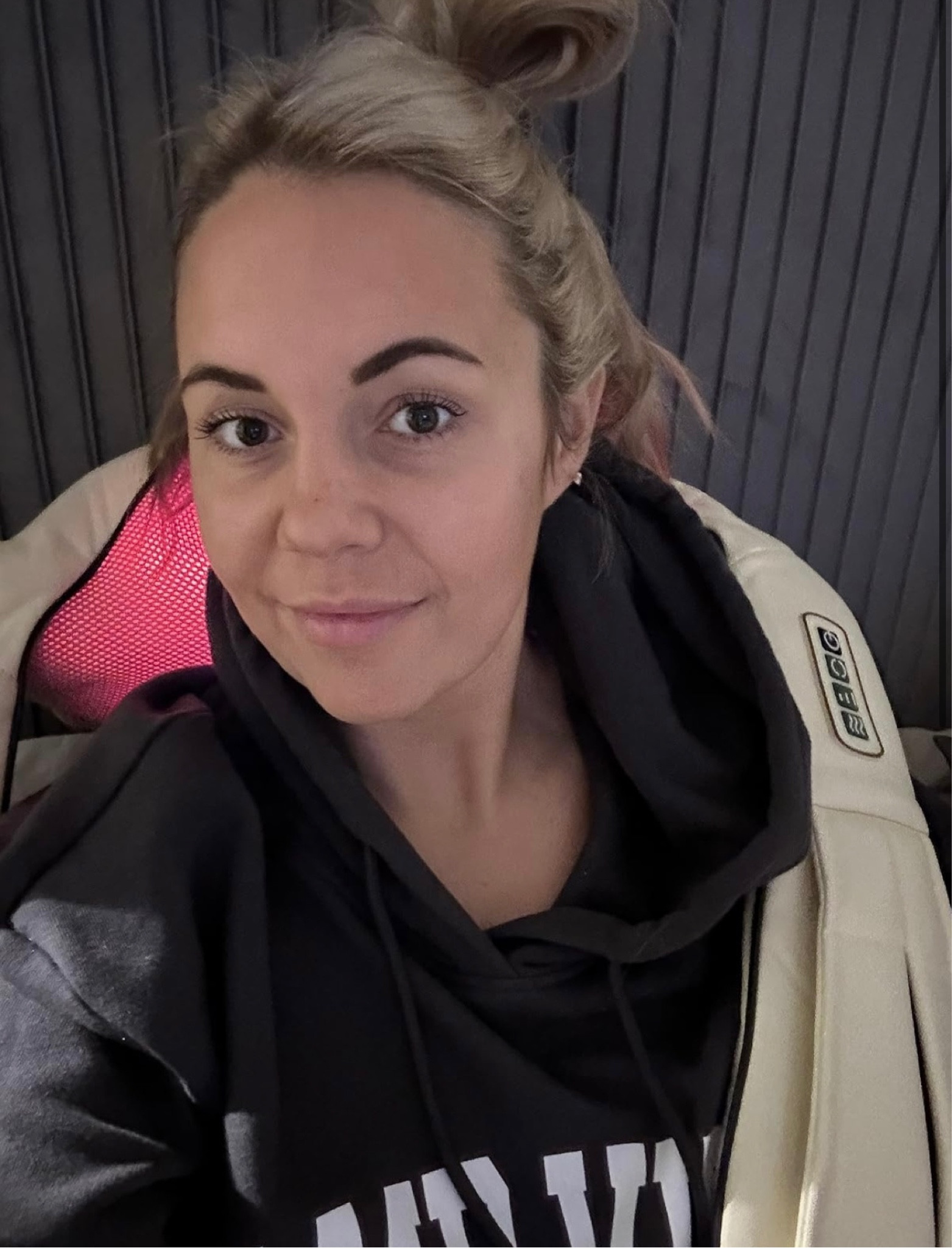 The best last minute gift idea for anyone is my neck massager! It’s amazing and I’ve bought them for the whole fam. 

#LTKHoliday #LTKfamily #LTKGiftGuide