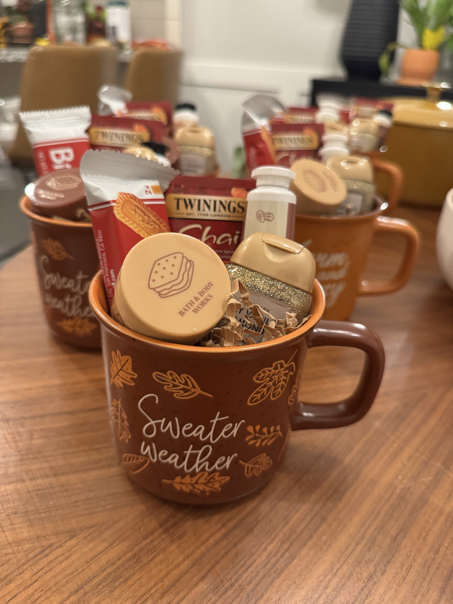 Fall Gifts for a Fall Brunch 🤎

#LTKFindsUnder50 #LTKSeasonal #LTKFamily