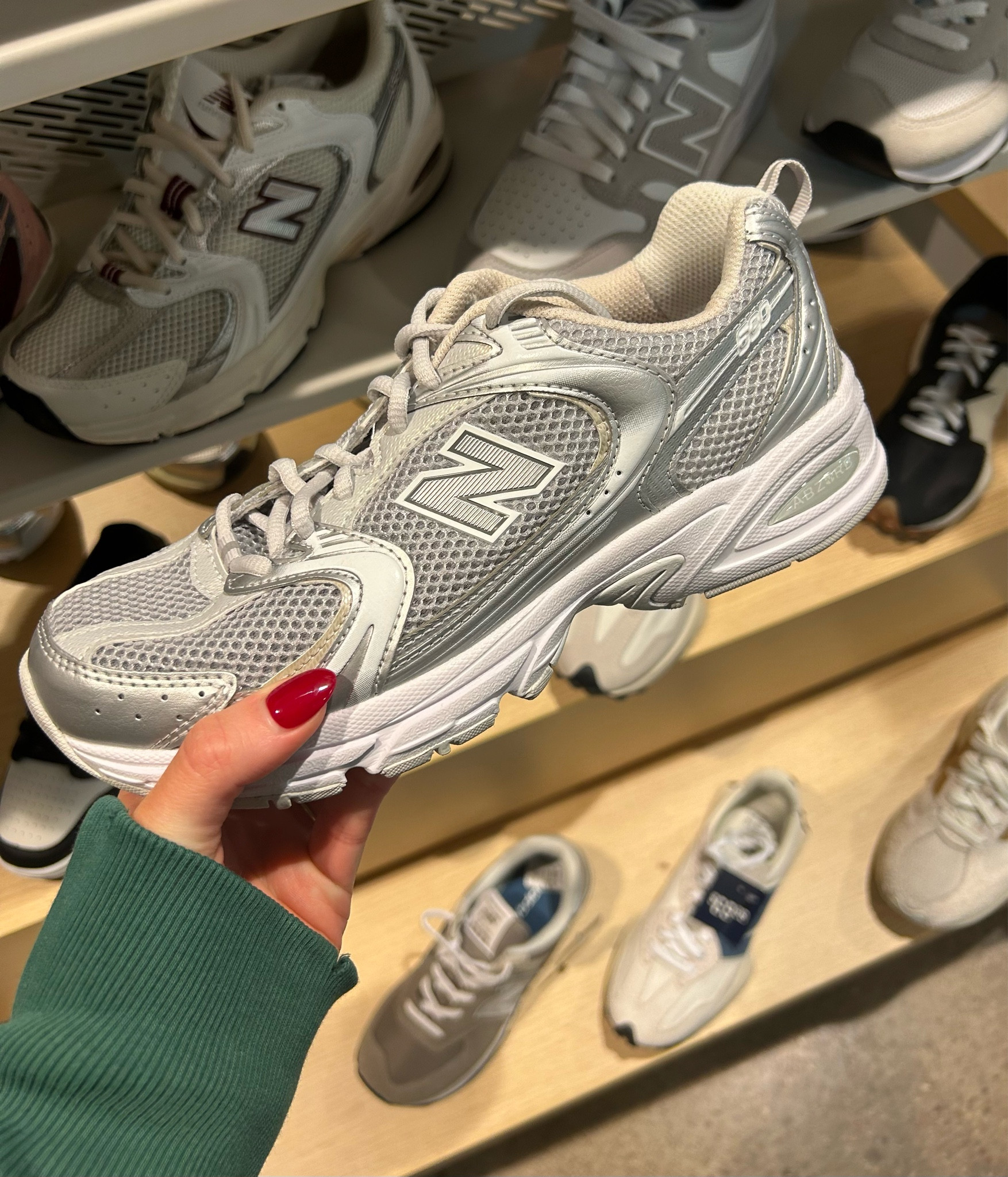 Love these new balances🩶

#LTKShoeCrush #LTKStyleTip #LTKTravel