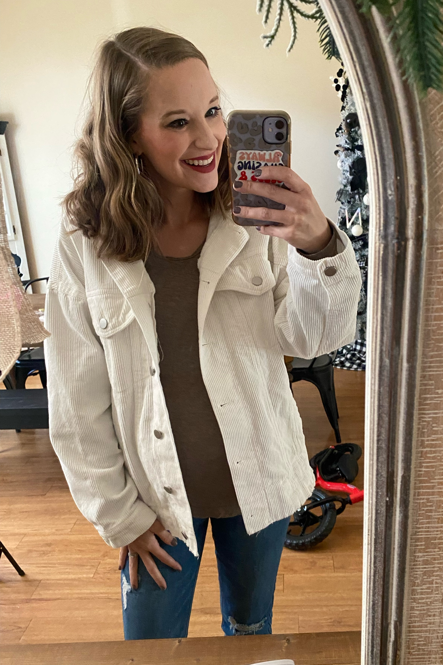 The cutest and comfiest oversized corduroy shacket! Perfect for cold days!! 