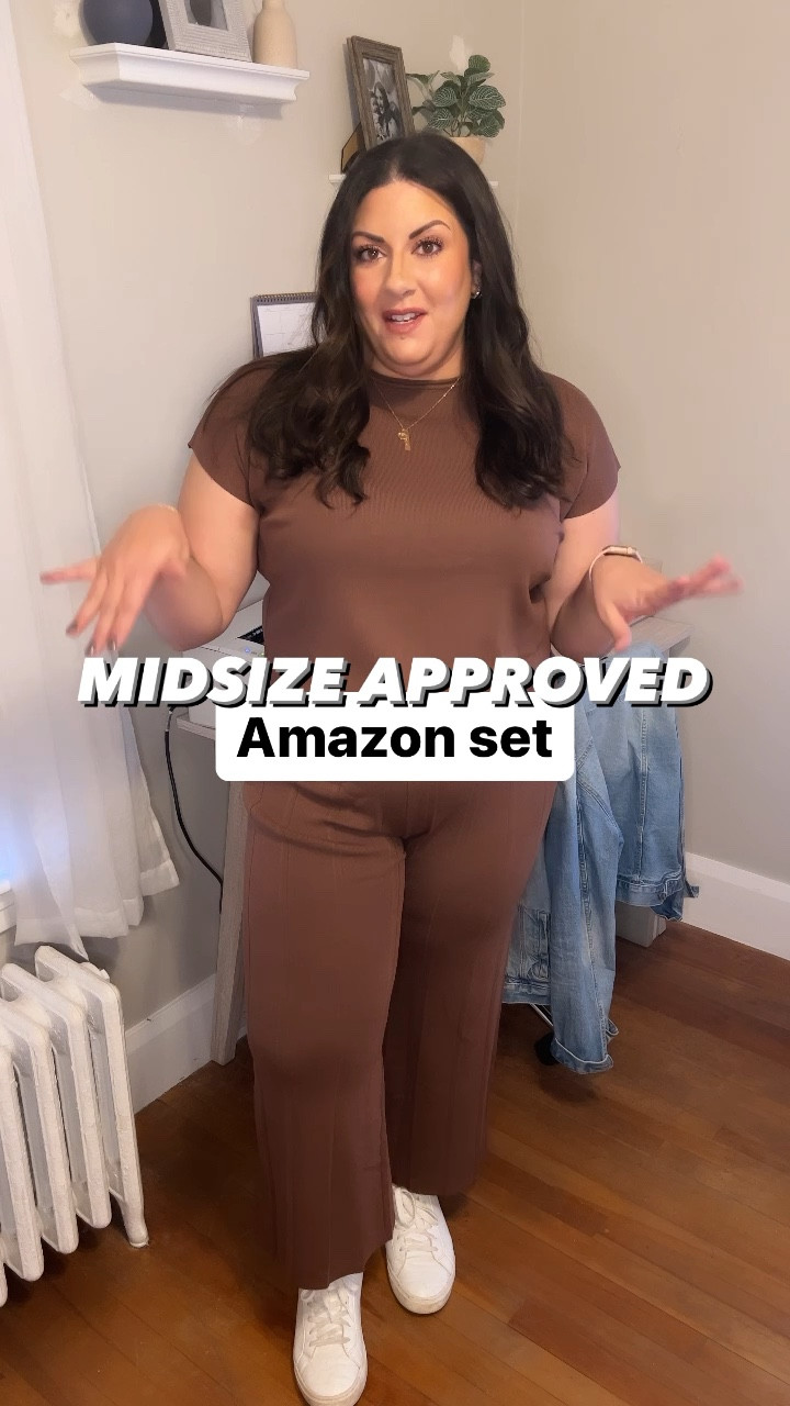 Confidentlycarina sharing this Amazon set that’s perfect for travel! Wearing an XL.

Matching set, travel outfit, Amazon set 

#LTKfindsunder50 #LTKmidsize #LTKxPrime