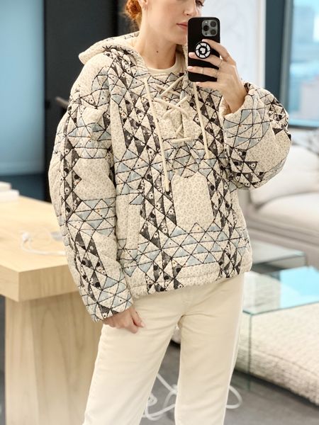 Wearing my new sale quilted sweatshirt to work today for annual planning meetings. I’m also planning to wear this to travel and be comfy over the holiday.
My jeans are a little more loose than I typically wear but this style is more on trend than skinny jeans and I love the fit. 


#LTKworkwear #LTKU #LTKtravel