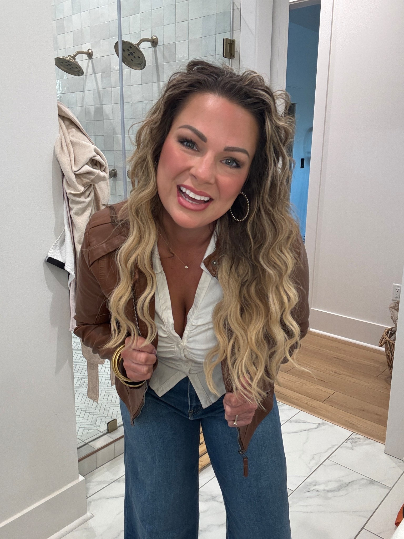 Want to achieve effortless, beachy waves? I’ve got you covered. Shop the products I used here ⬇️ 

#WavyHair #HairTutorial #EffortlessWaves #BeachyCurls #HairGoals #EasyHairstyle

#LTKBeauty #LTKStyleTip