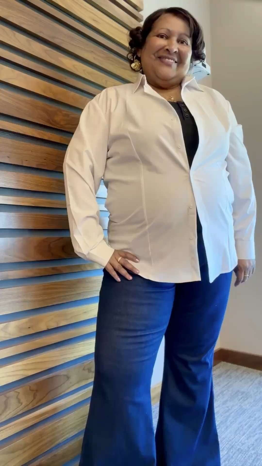 OOTD
👕 Button down shirt
👖 Stretch jeans
🕶️ Sunnies
💍 Layered jewelry
👡 Comfy shoes 

 #plussizestyle #businesscasual

#LTKootd #LTKPlusSize #LTKWorkwear