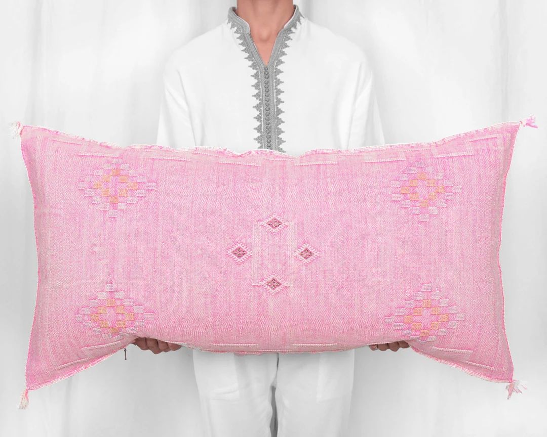 Cactus Silk Lumbar, Pink Berber Lumbar, 20x40 Berber Lumbar Pillow, Abstract Lumbar, Pale Pink Be... | Etsy (US)