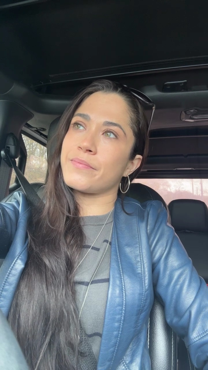 Singing along to Taylor’s Fortnight has me in my feelings 🥺😭

#LTKbeauty #LTKworkwear #LTKVideo