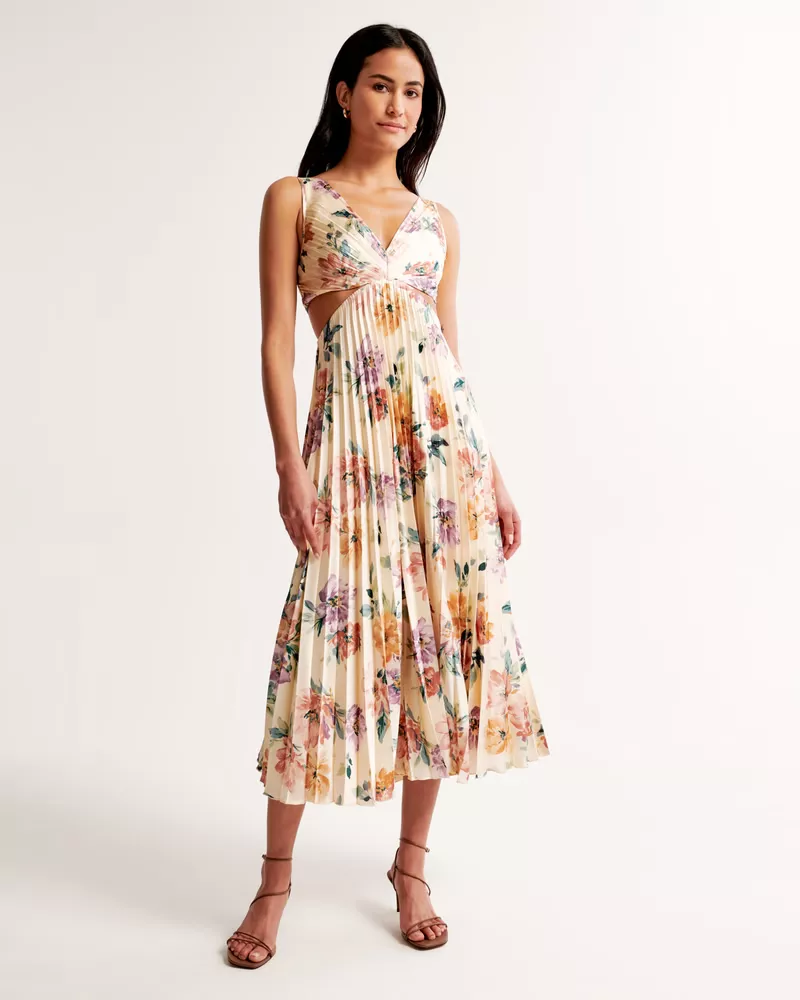Women's The A&F Giselle Pleated Cutout Maxi Dress, Women's Dresses &  Jumpsuits