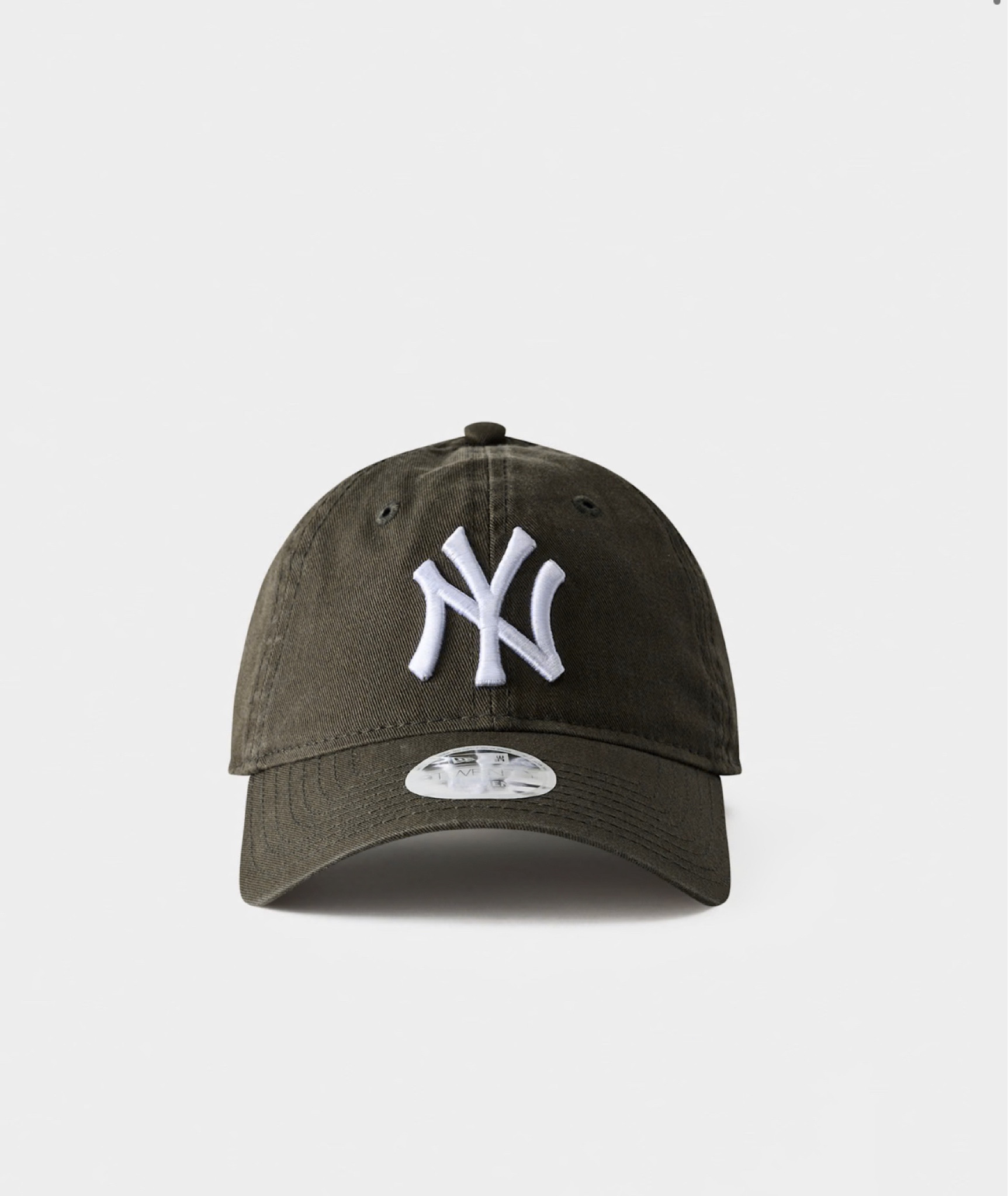 Olive green baseball hat 

#LTKGiftGuide #LTKSaleAlert #LTKFindsUnder50