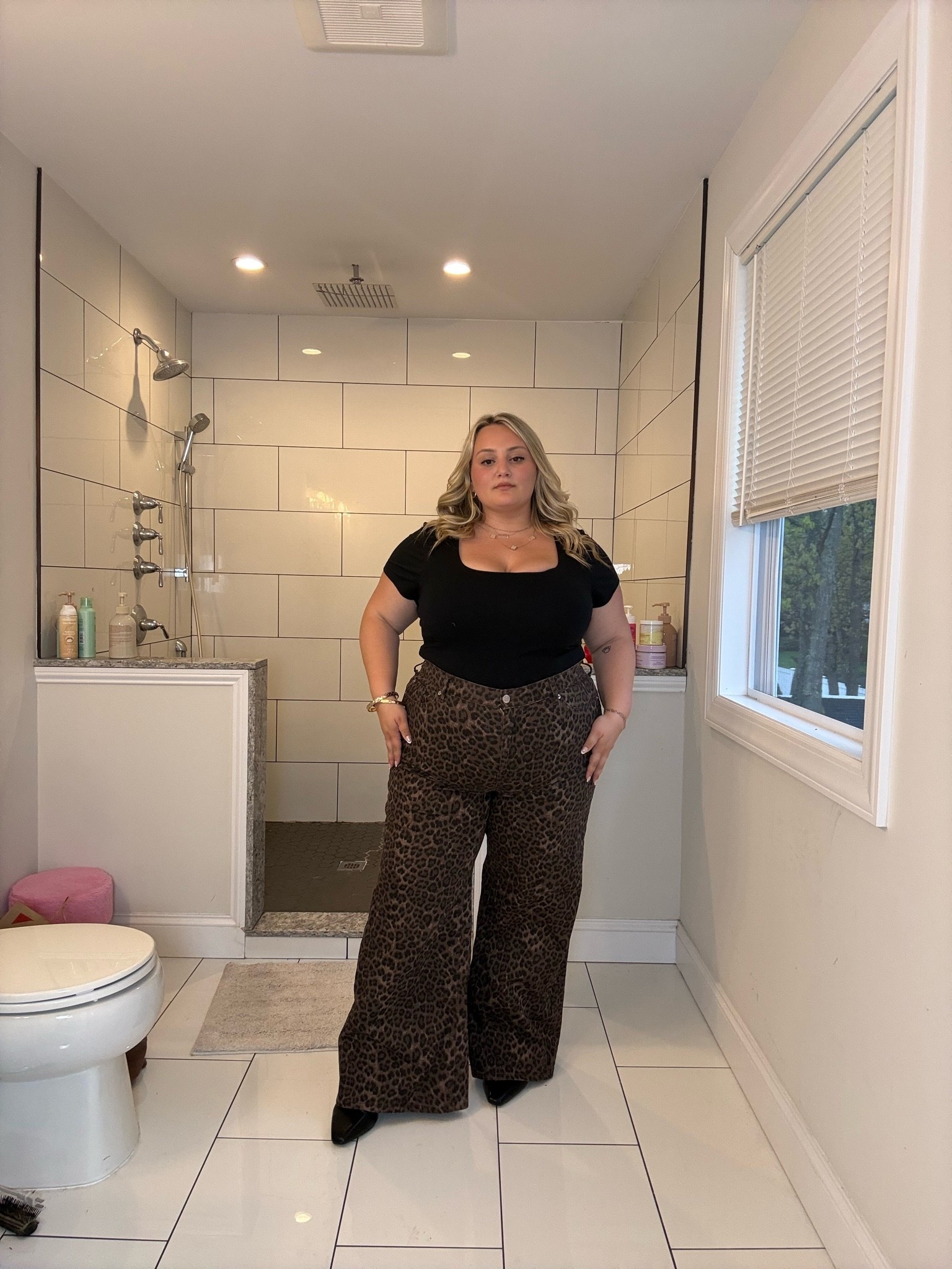 Wearing a size 20 in the jeans and xxl on the top

#LTKPlusSize