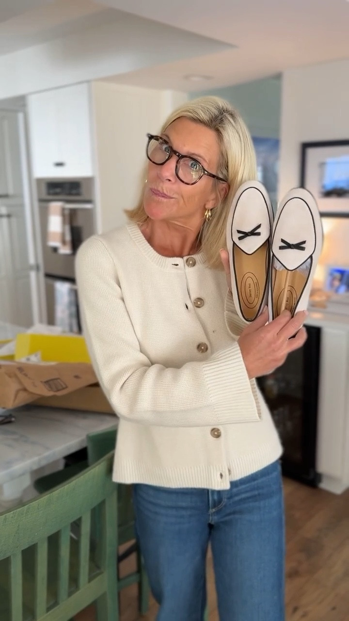 Knockoff or not, I’m obsessed 😍 These loafers look just like the pricey Belgian ones from NYC — but at a steal. Bing and I both have pairs and swear by them! PSA: they run a little big ⚠️

#LTKShoeCrush #LTKSaleAlert