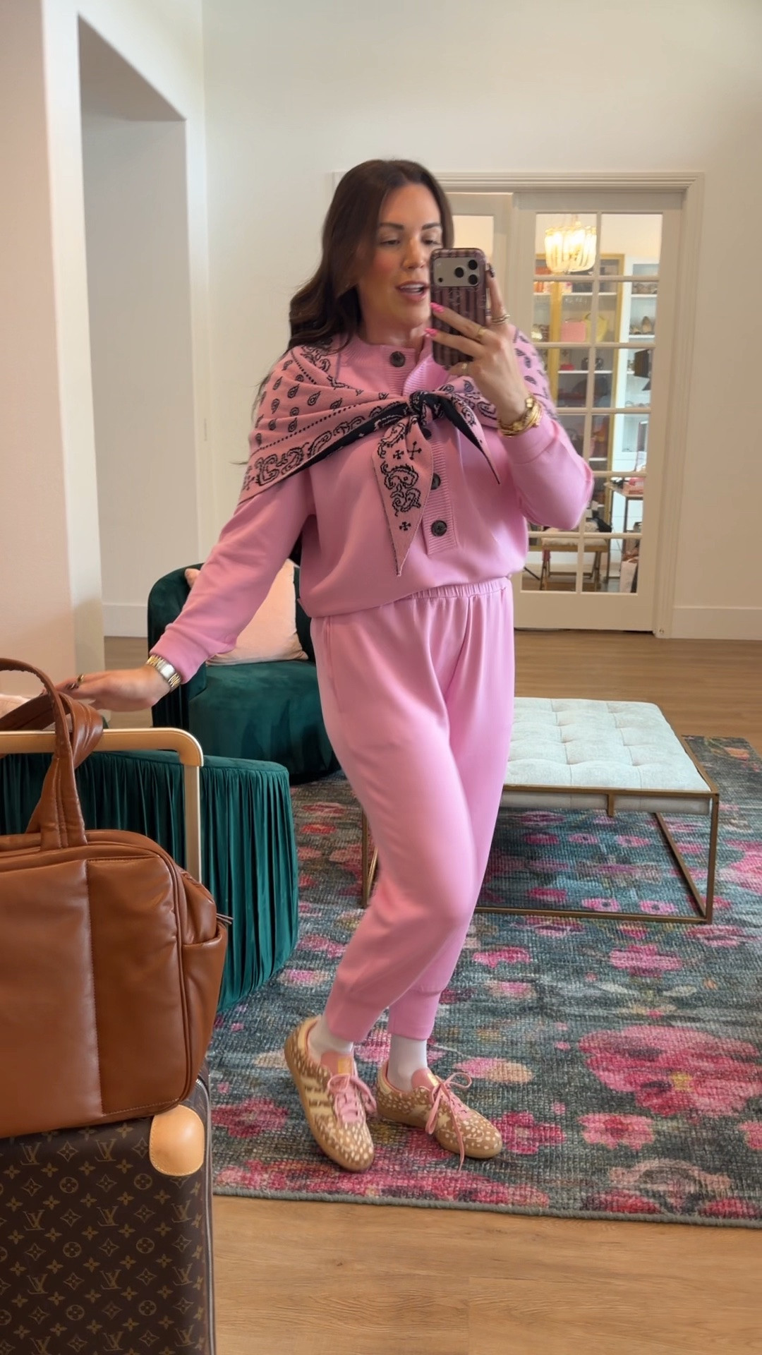 my curvy midsize long-haul flight outfit for my trip to Paris! wearing size medium in top and large in pants. so comfy and love the pink!!

#LTKSeasonal #LTKMidsize #LTKTravel