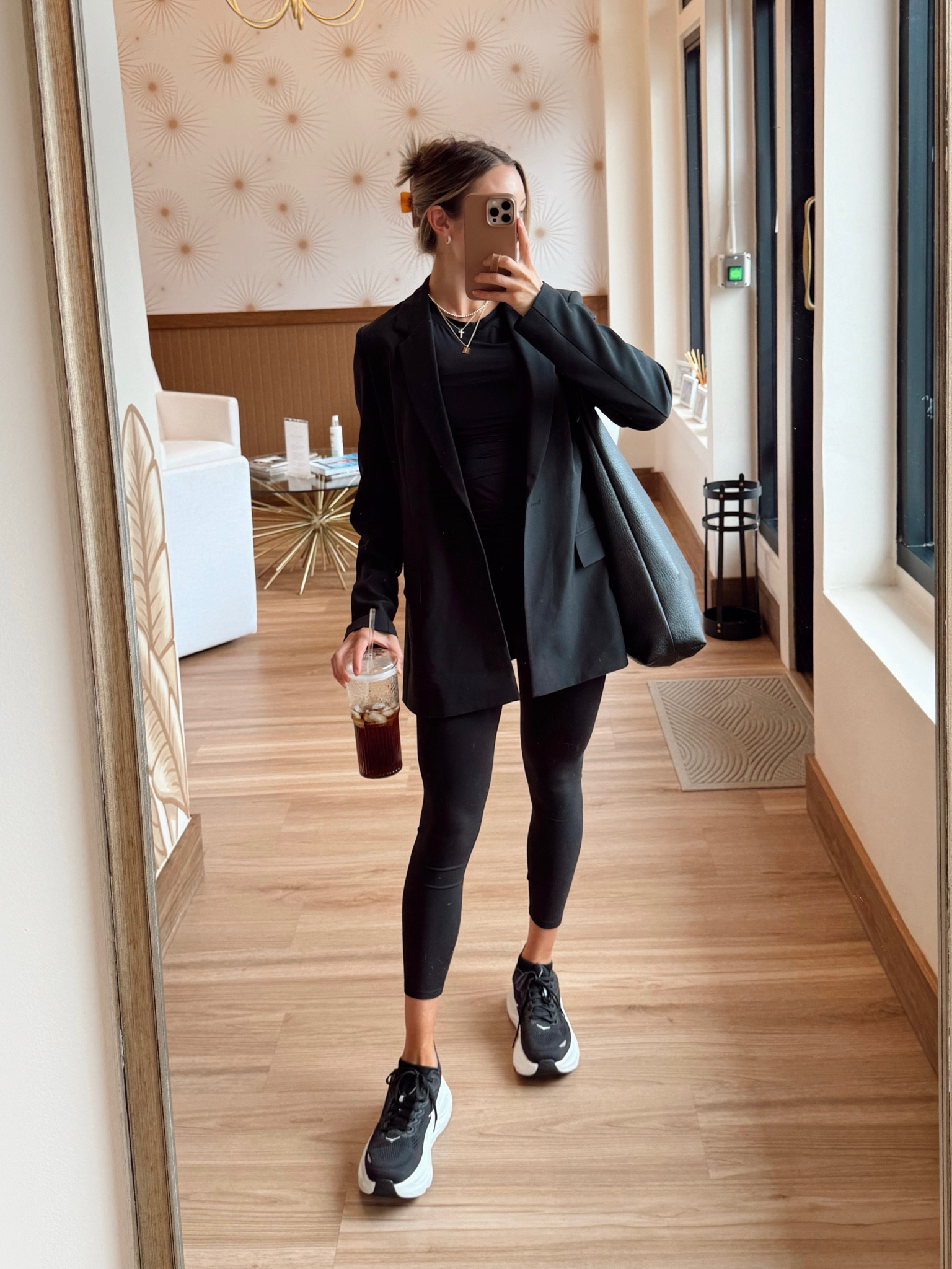 Today’s activewear outfit. I am obsessed with these Vuori leggings!! 
-size small short leggings
-Small top
-Small blazer


#LTKFitness #LTKTravel #LTKActive