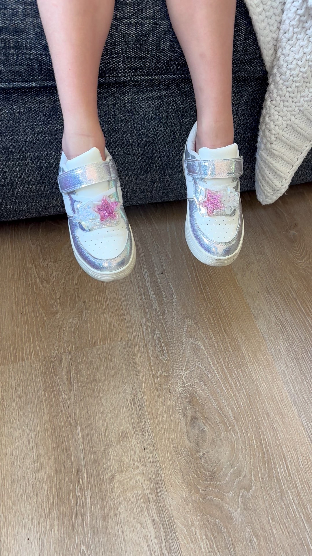 These silver Jaid Court Sneakers with pink and clear bead details are a favorite of my soon-to-be first grader 💕
She loves the sparkle, and I love the Velcro strap that makes them easy for her to put on herself.
Comfy, cute, and perfect for everyday wear—linked on LTK!
#LTKKids #GirlsSneakers #VelcroShoes #MiniStyle #EasyOnShoes #SparkleSneakers #KidStyleFavorites #LTKFinds #BackToSchoolStyle #FirstGradeFashion

#LTKKids #LTKShoeCrush #LTKSeasonal